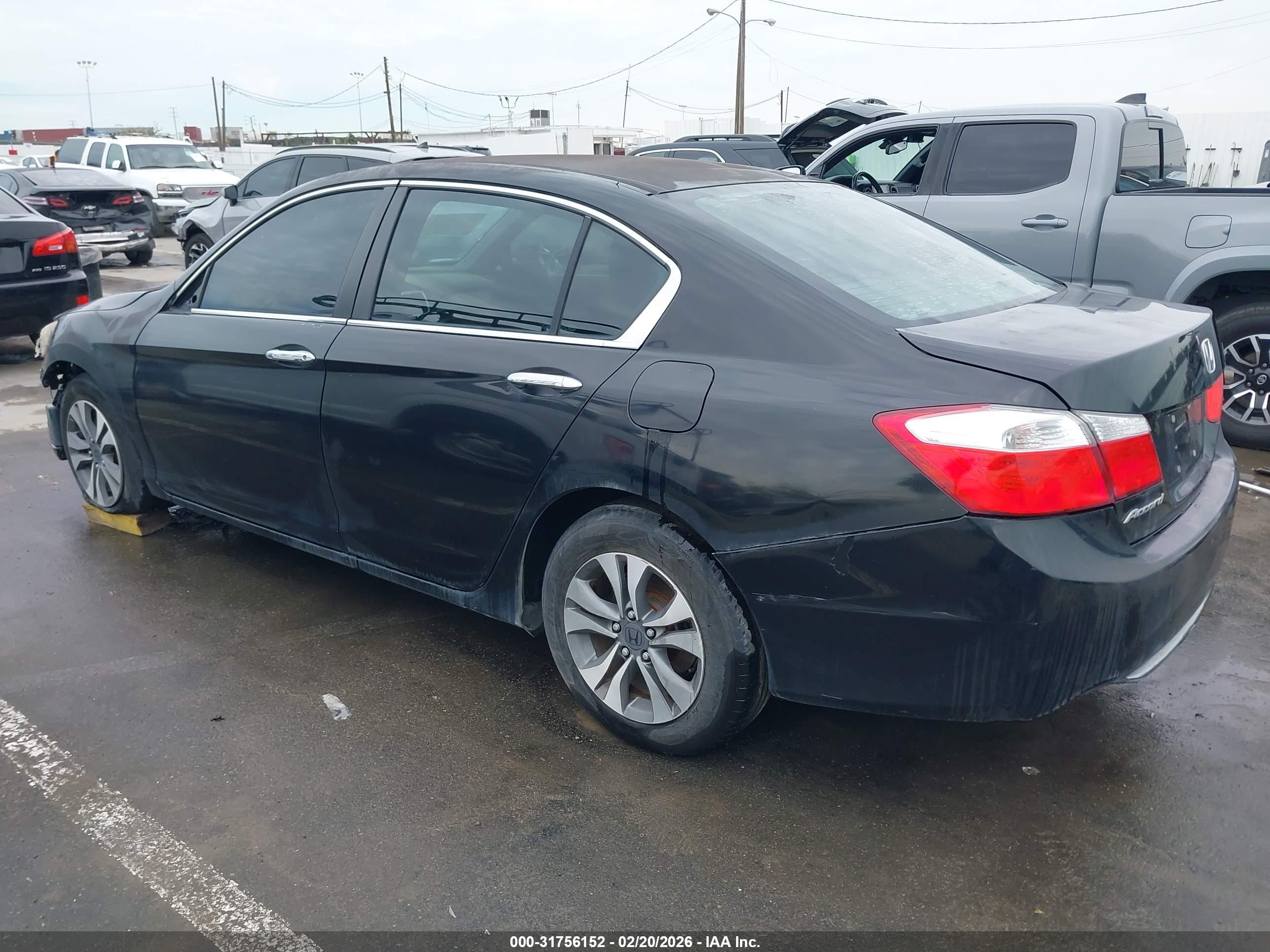 HONDA ACCORD image 3