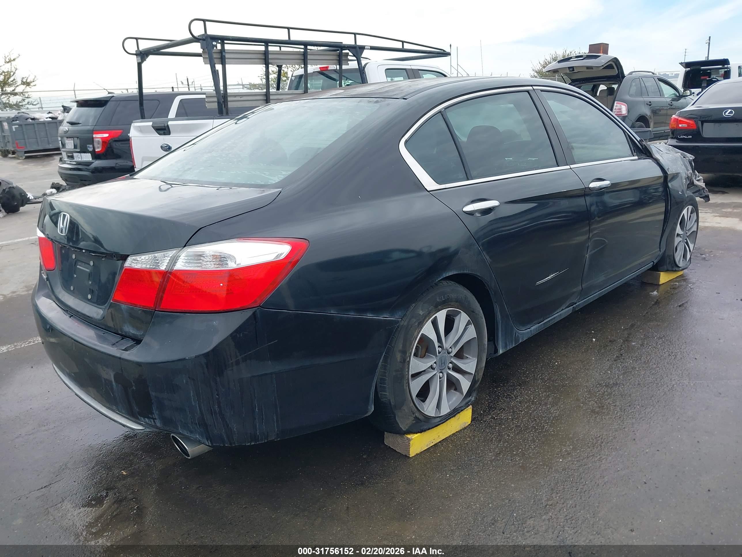 HONDA ACCORD image 4