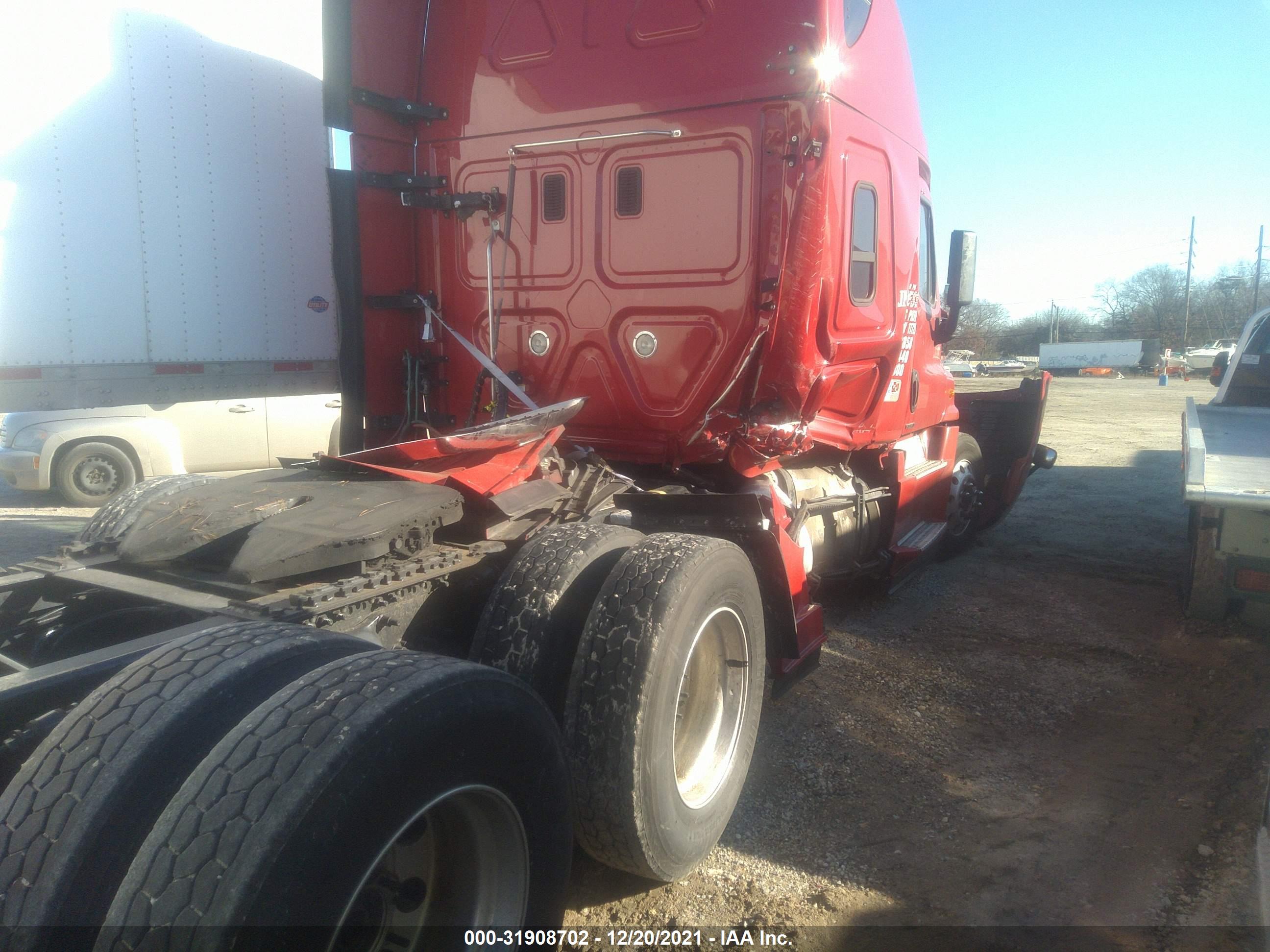 FREIGHTLINER CASCADIA image 4