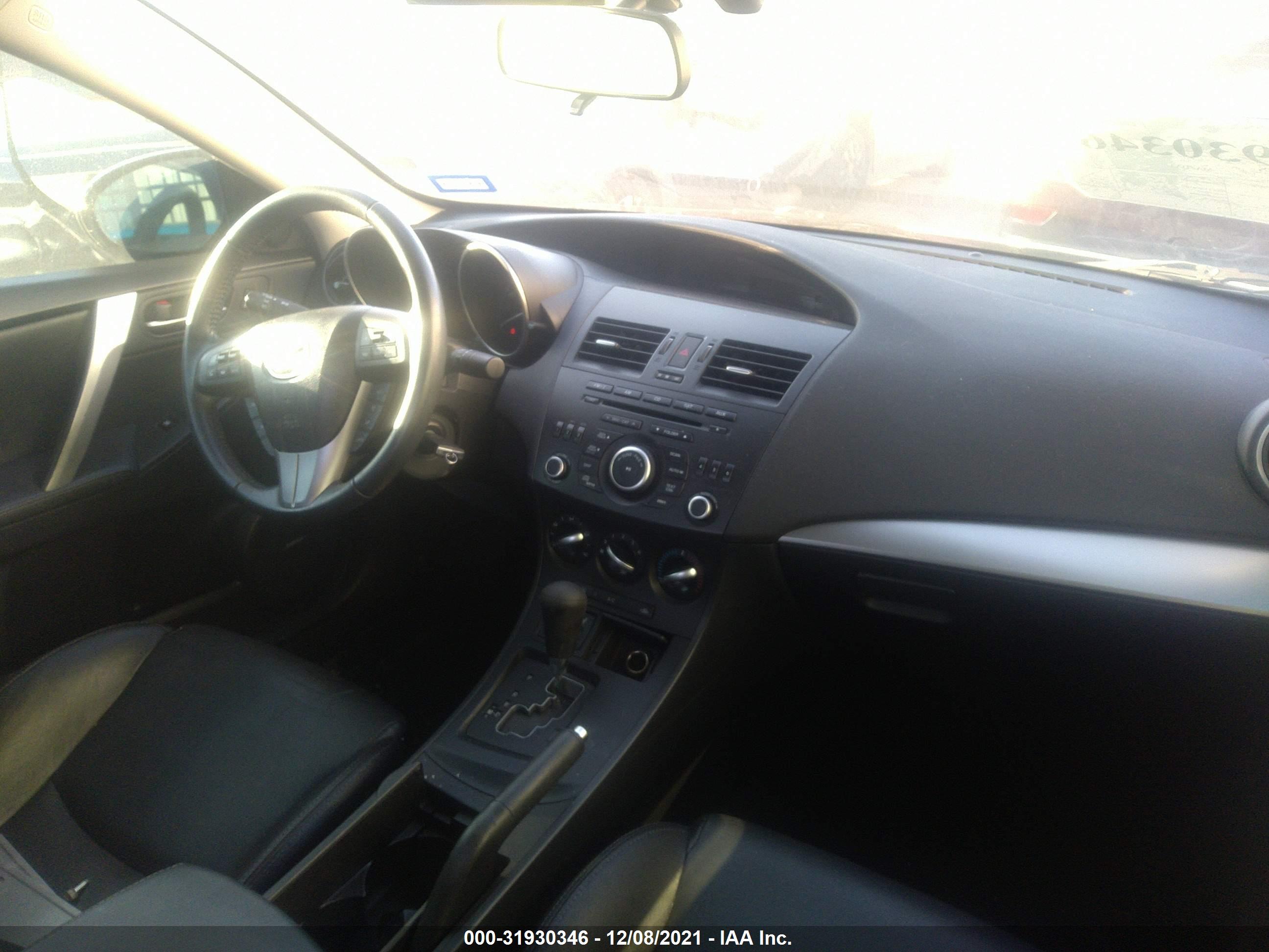 MAZDA MAZDA3 image 5