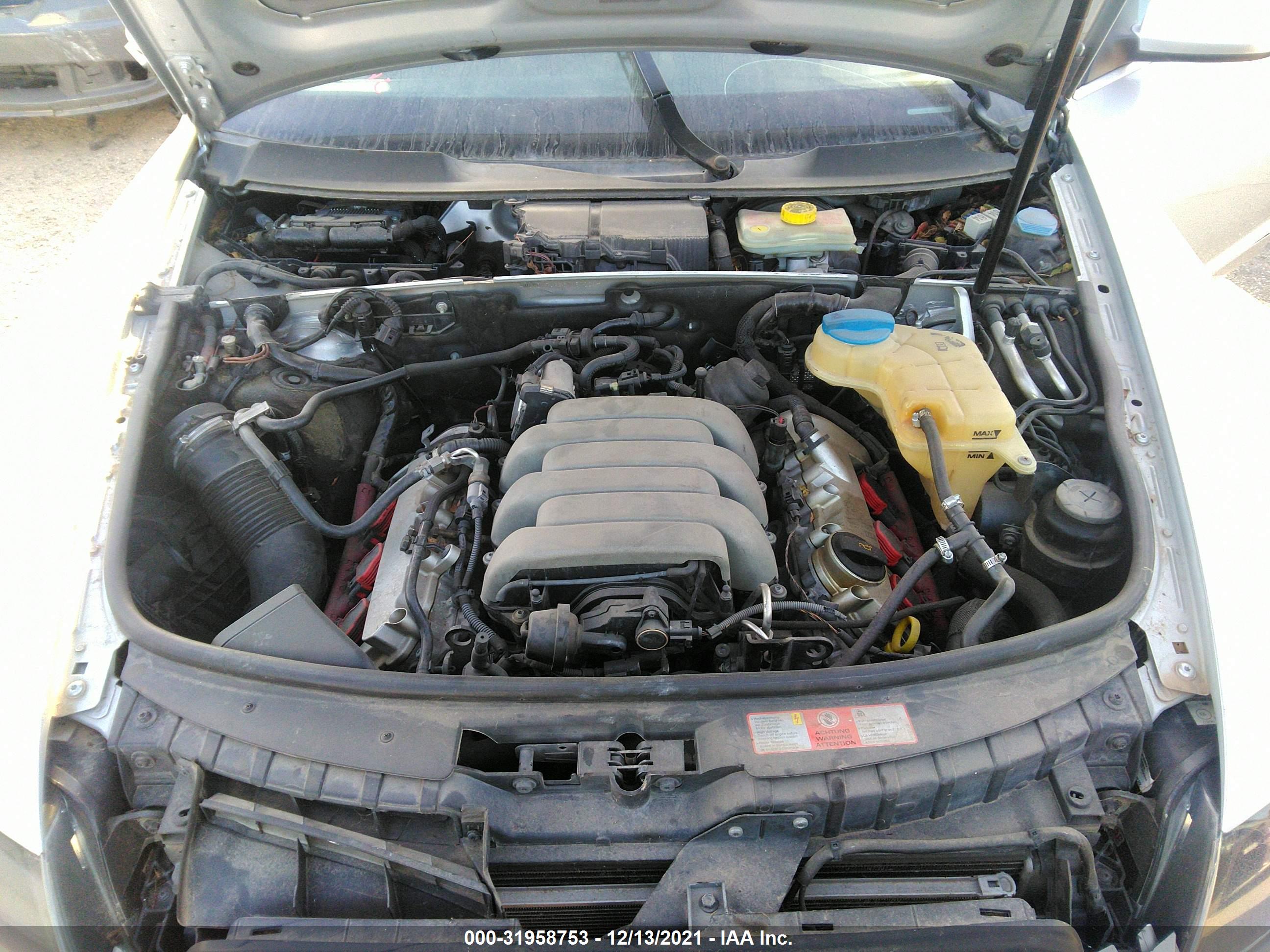 AUDI A6 image 10