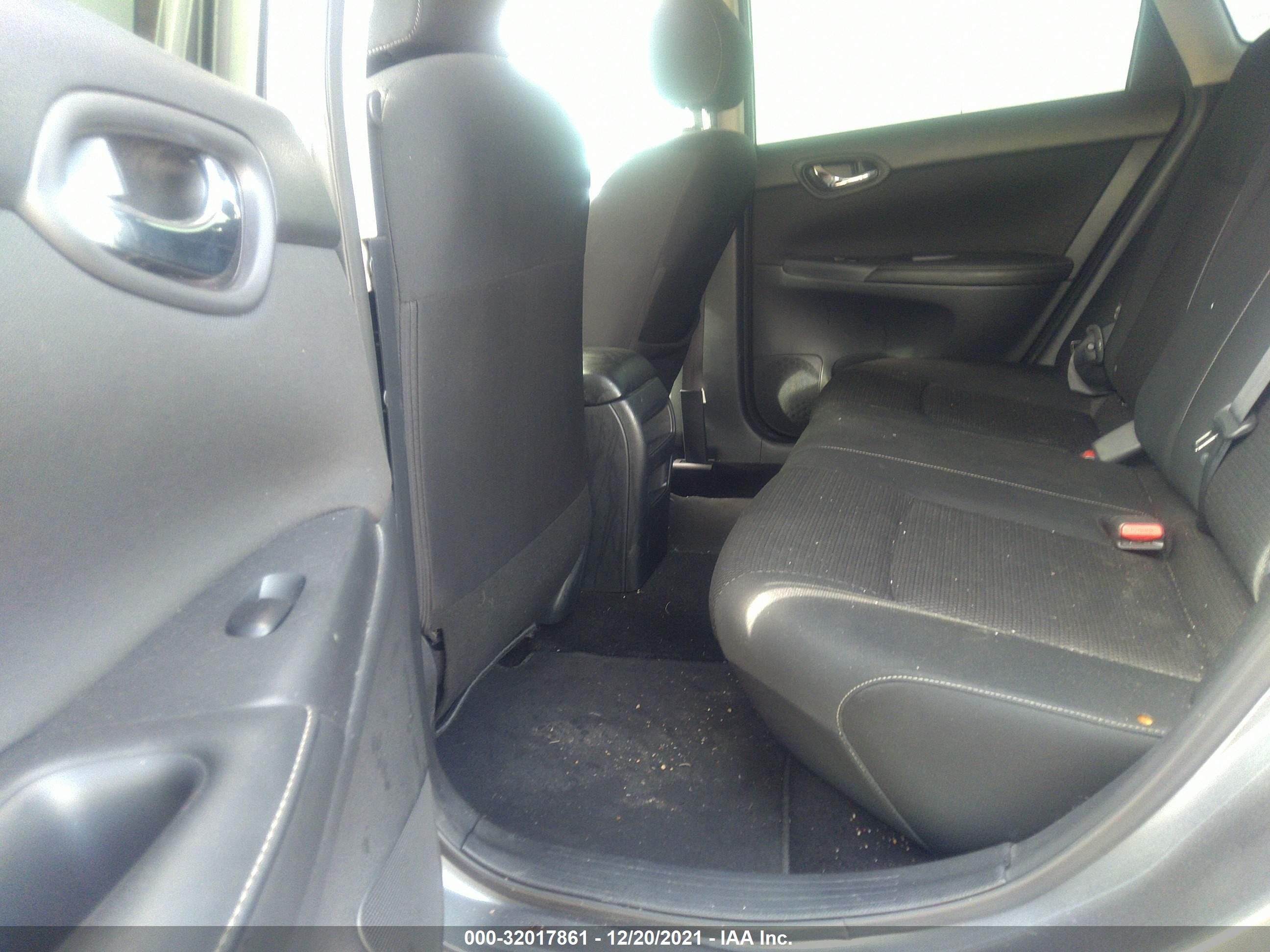 NISSAN SENTRA image 8