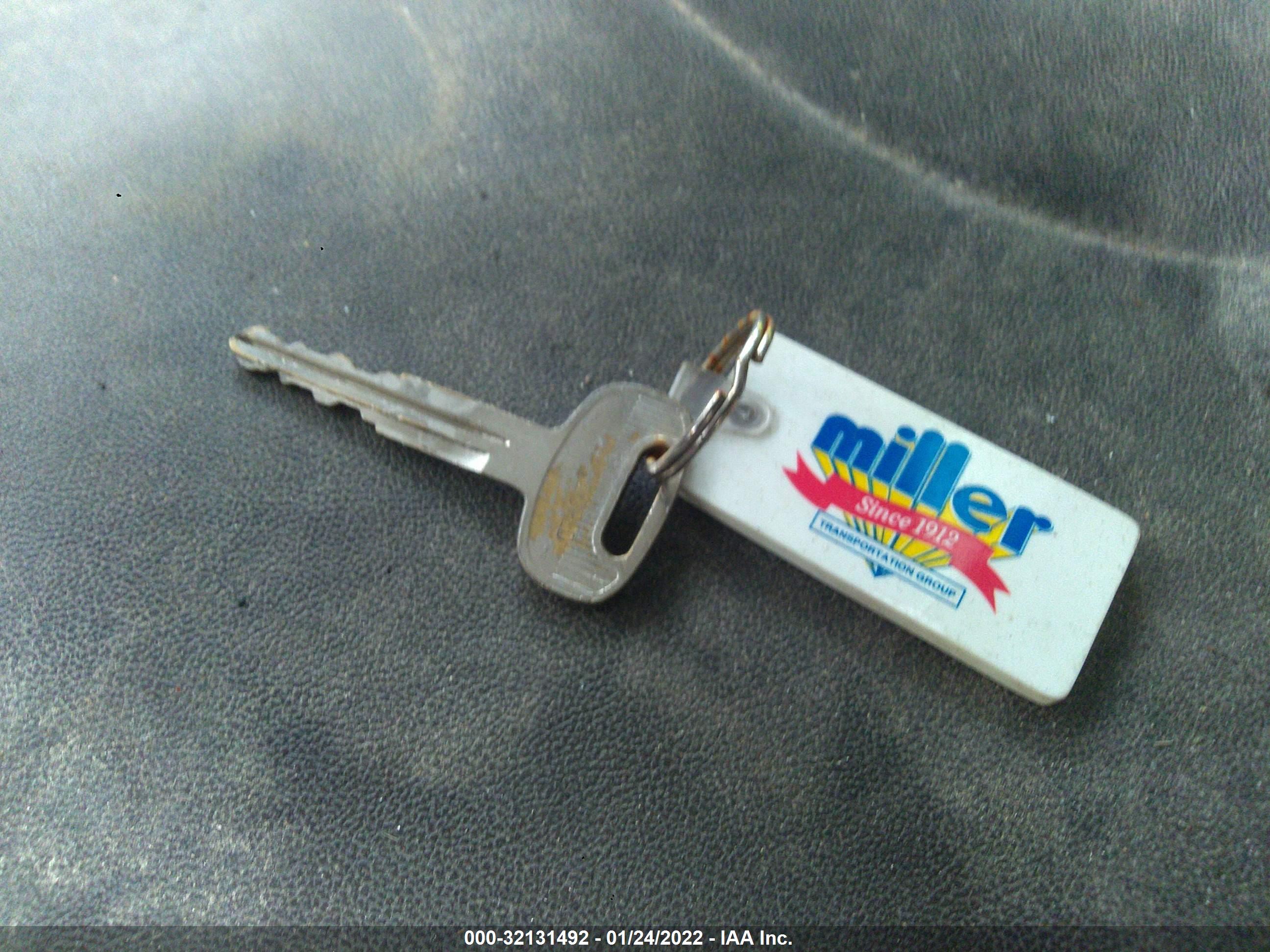 HINO 258/268 image 11