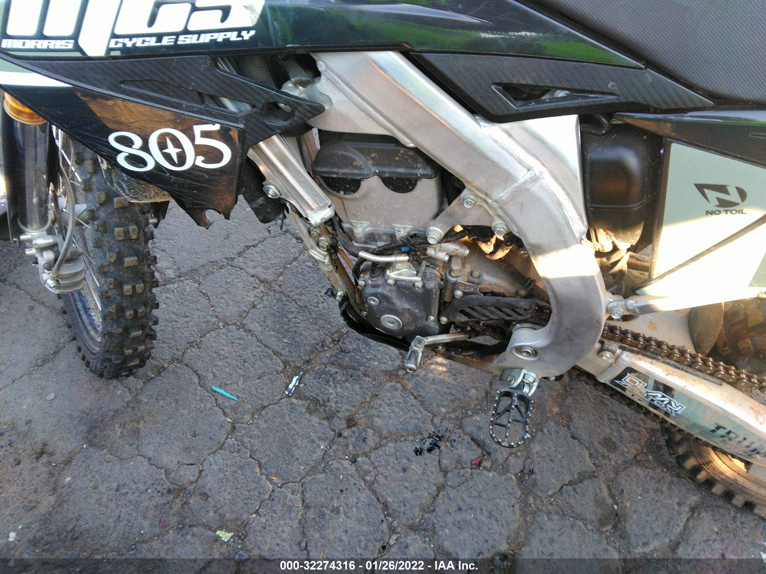 SUZUKI RM-Z250 image 9