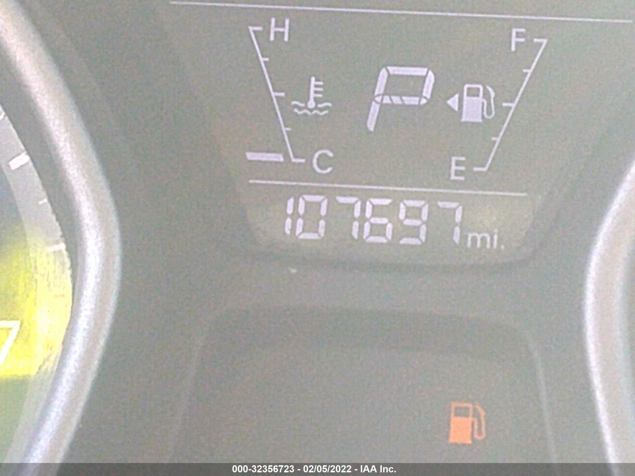 HYUNDAI ELANTRA image 7