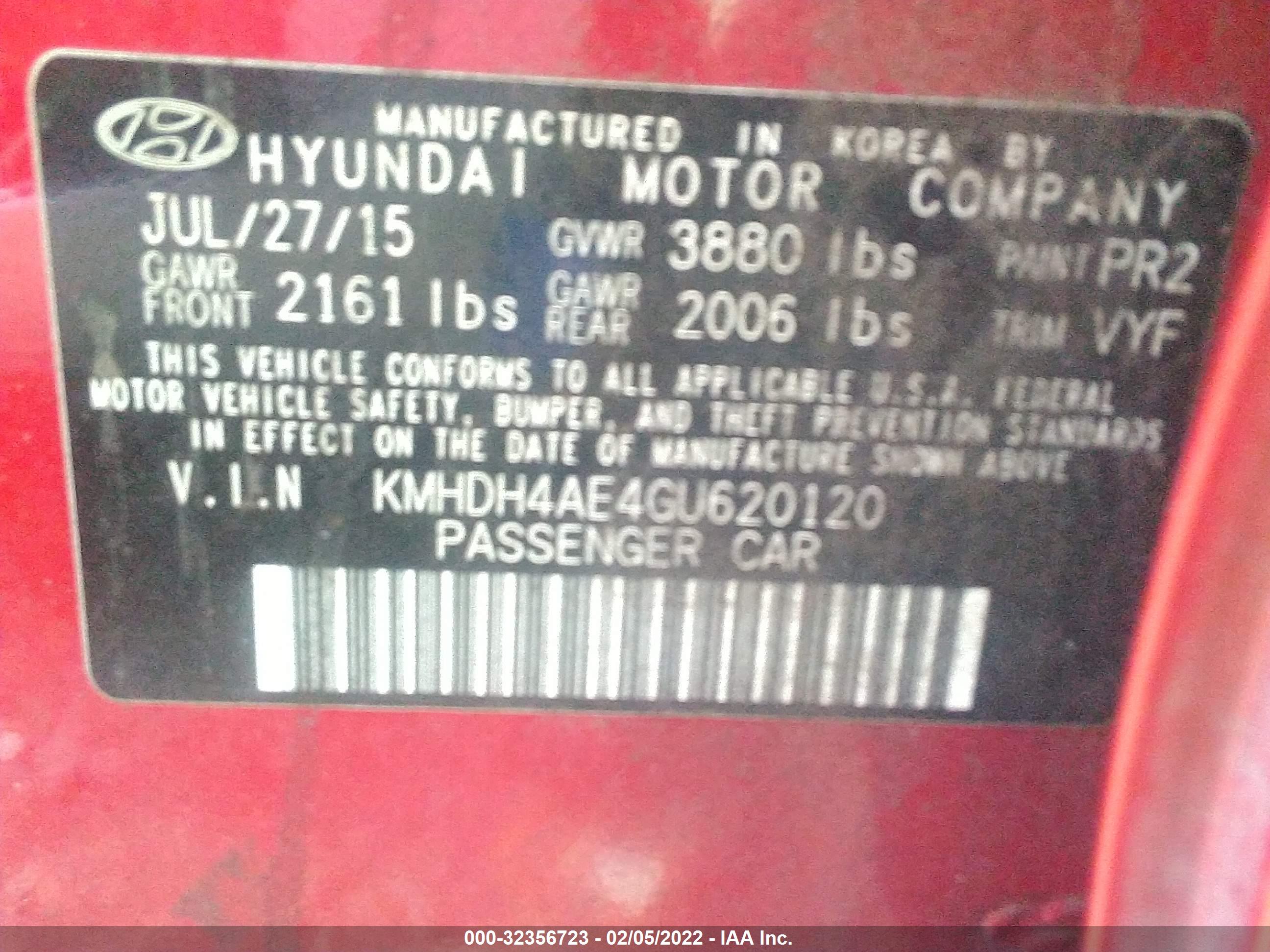 HYUNDAI ELANTRA image 9