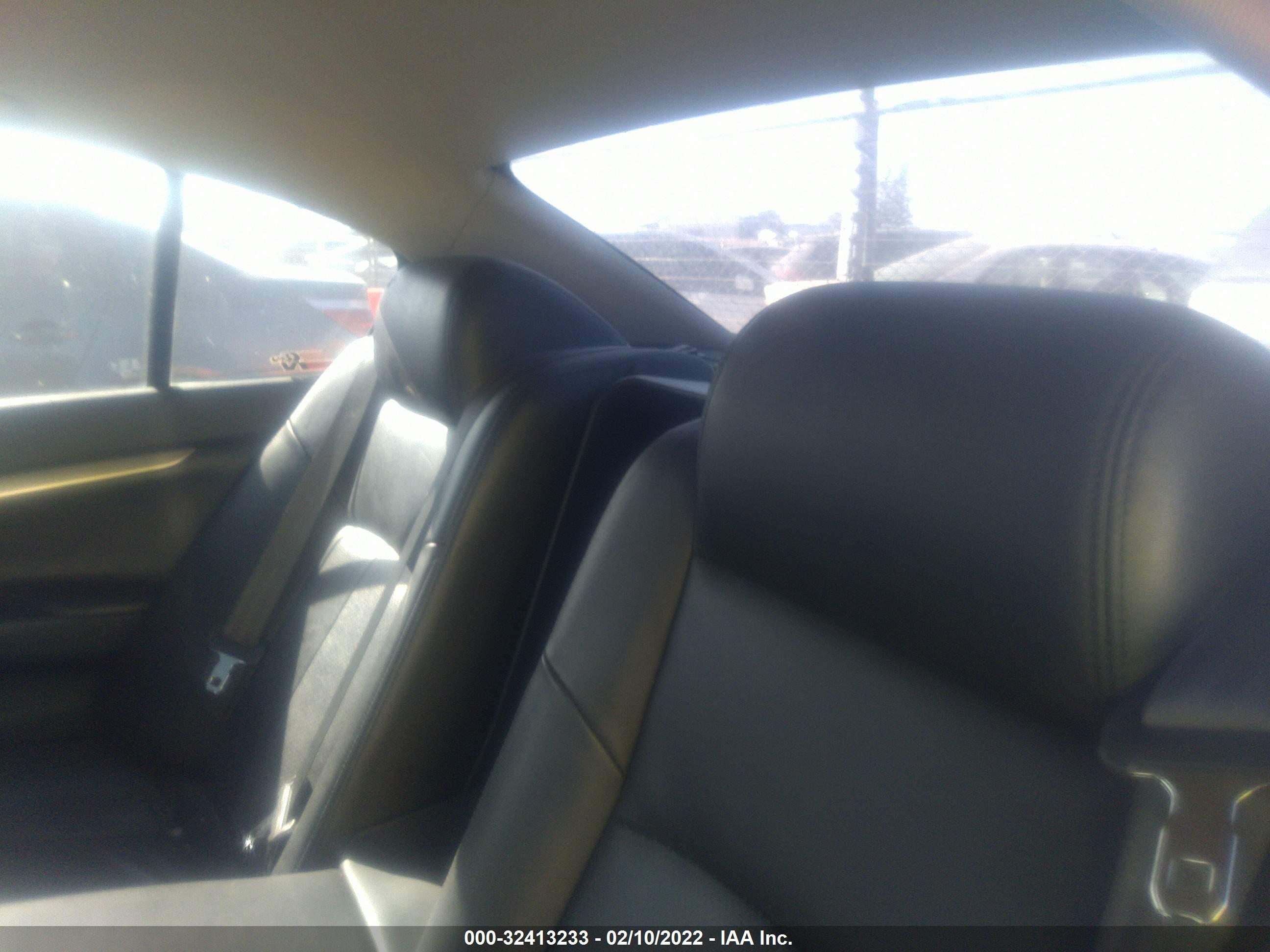 INFINITI G37 image 8