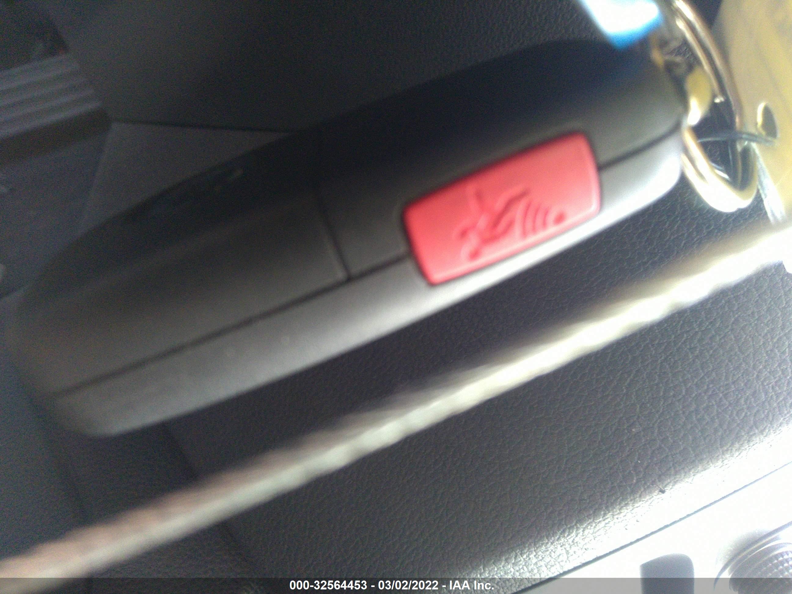 VOLKSWAGEN JETTA image 11
