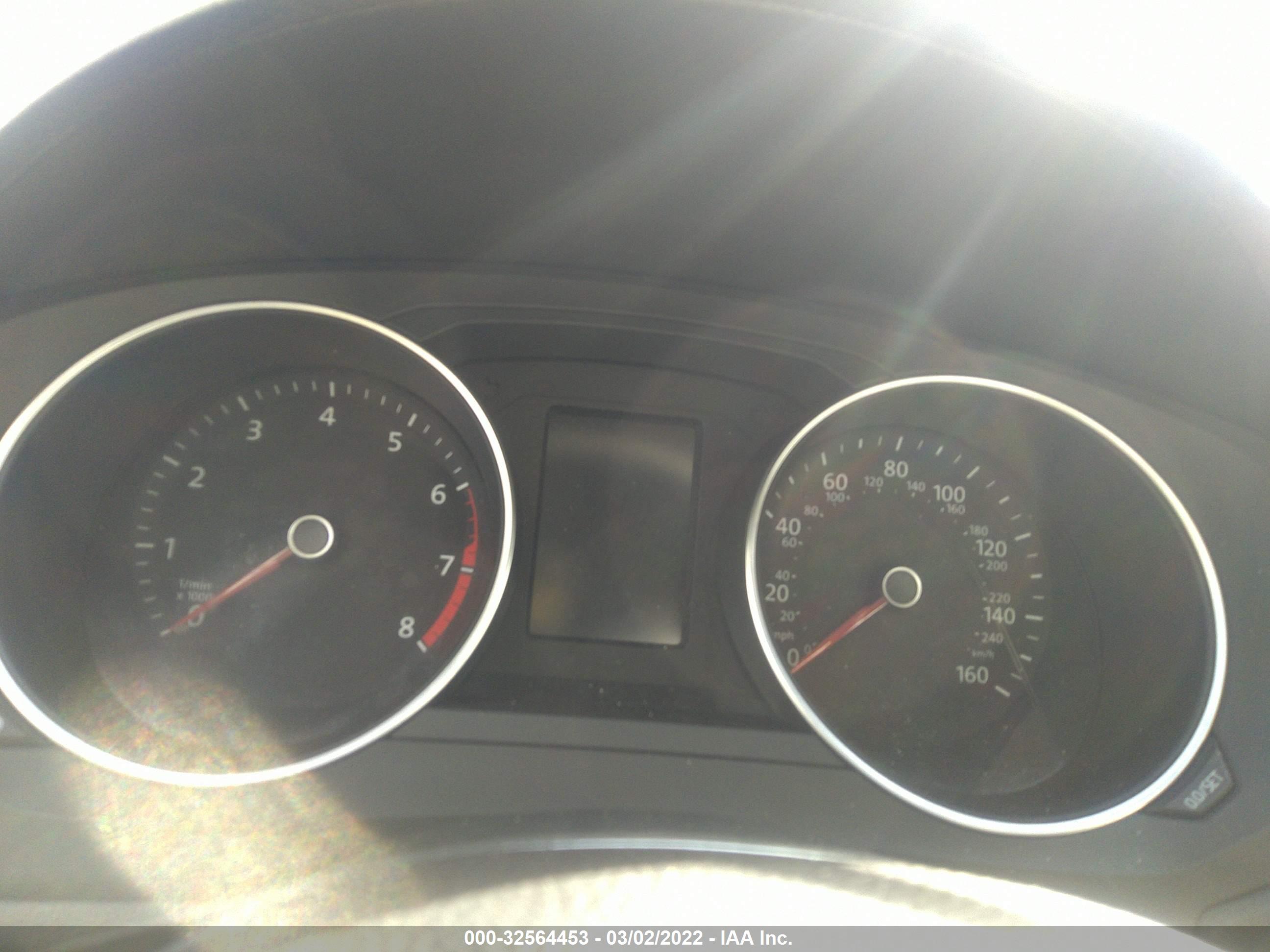 VOLKSWAGEN JETTA image 7