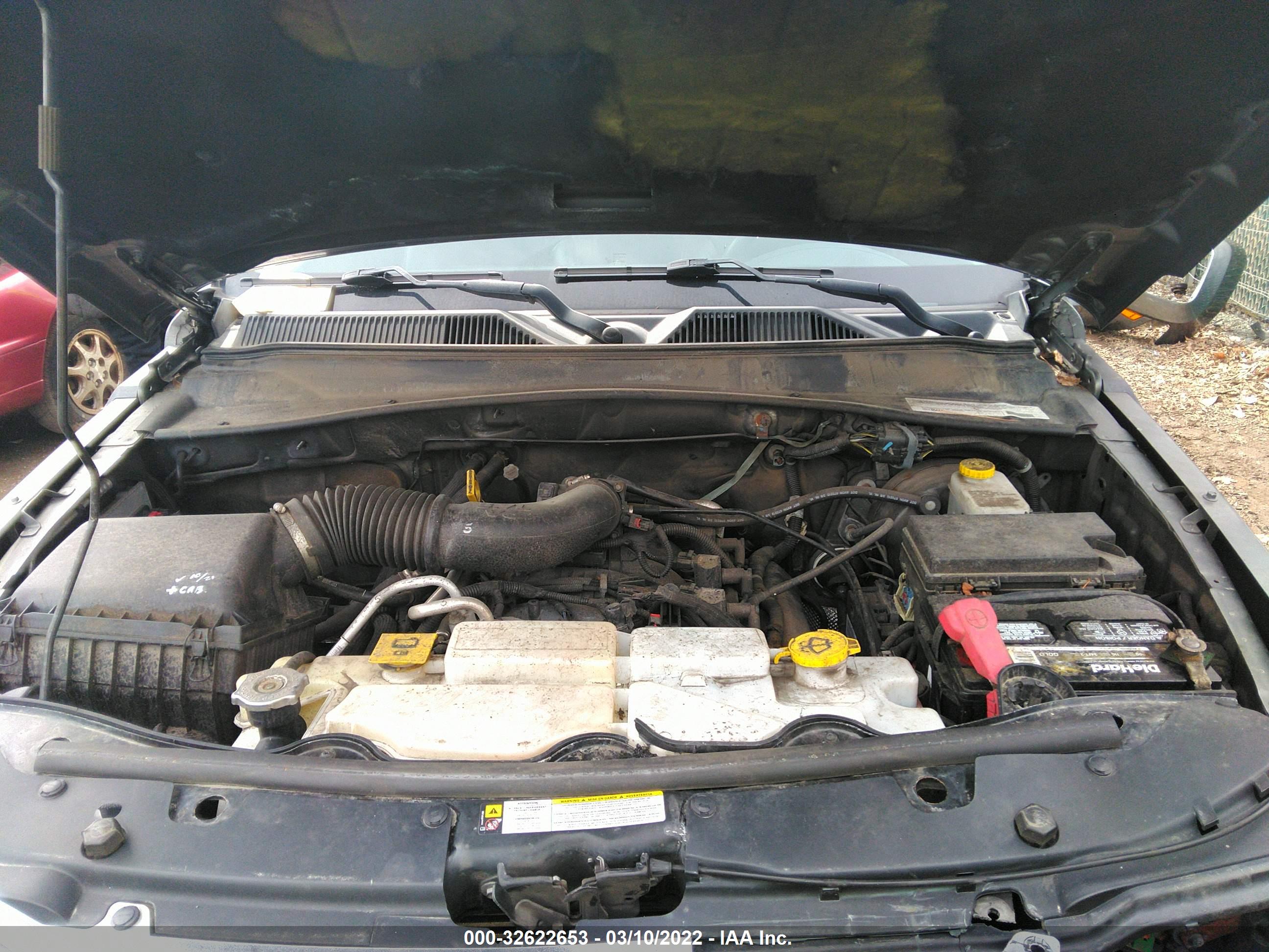 JEEP LIBERTY image 10