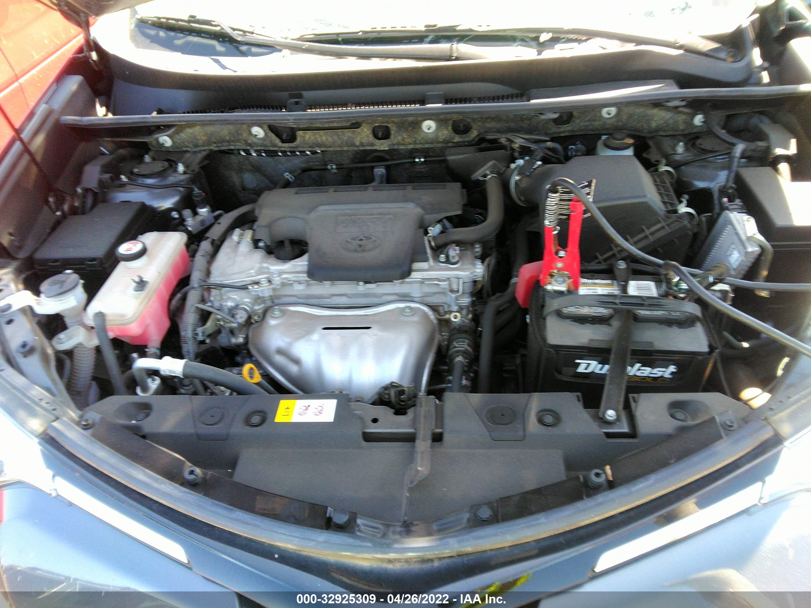 TOYOTA RAV4 image 10