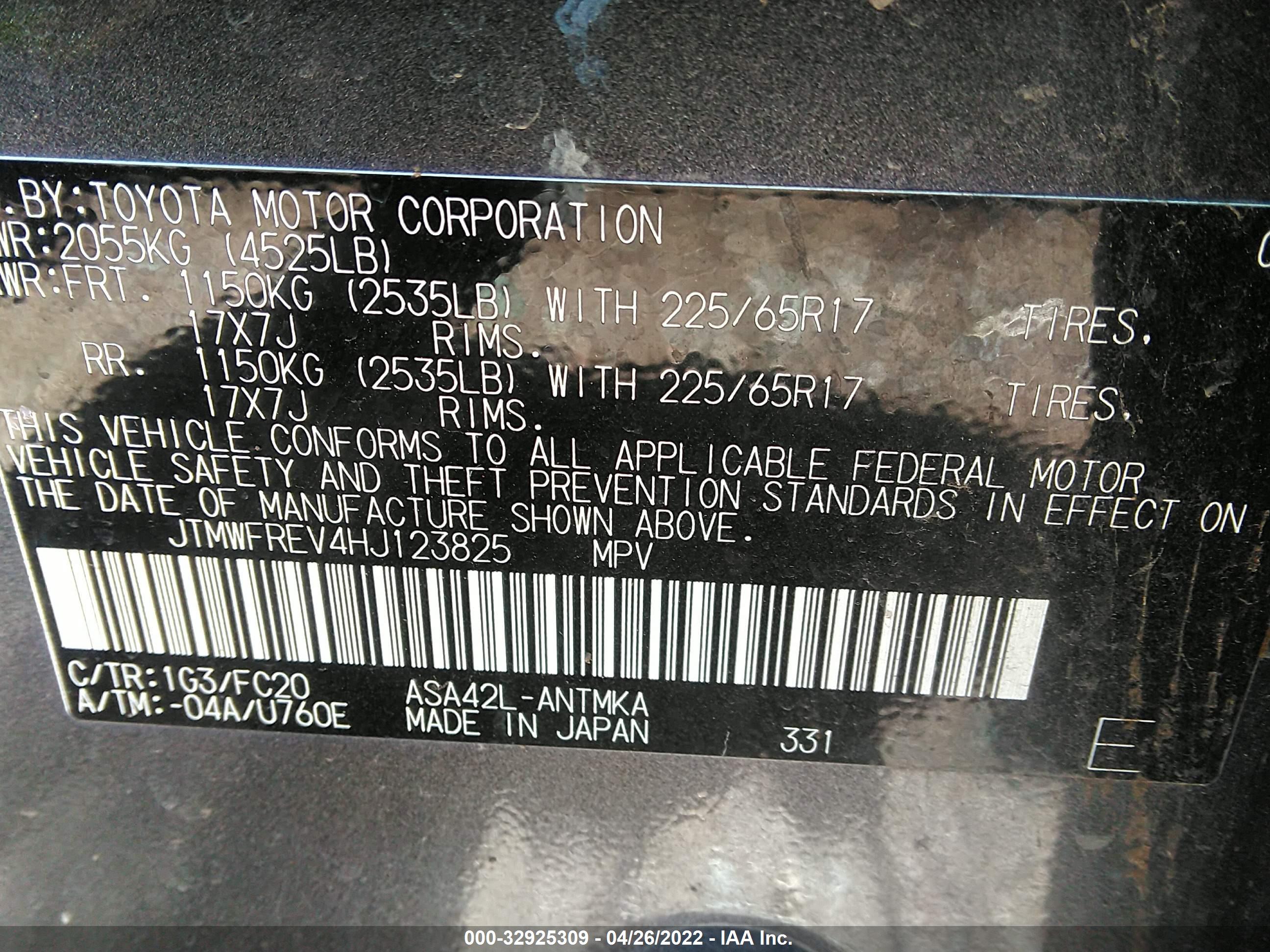 TOYOTA RAV4 image 9