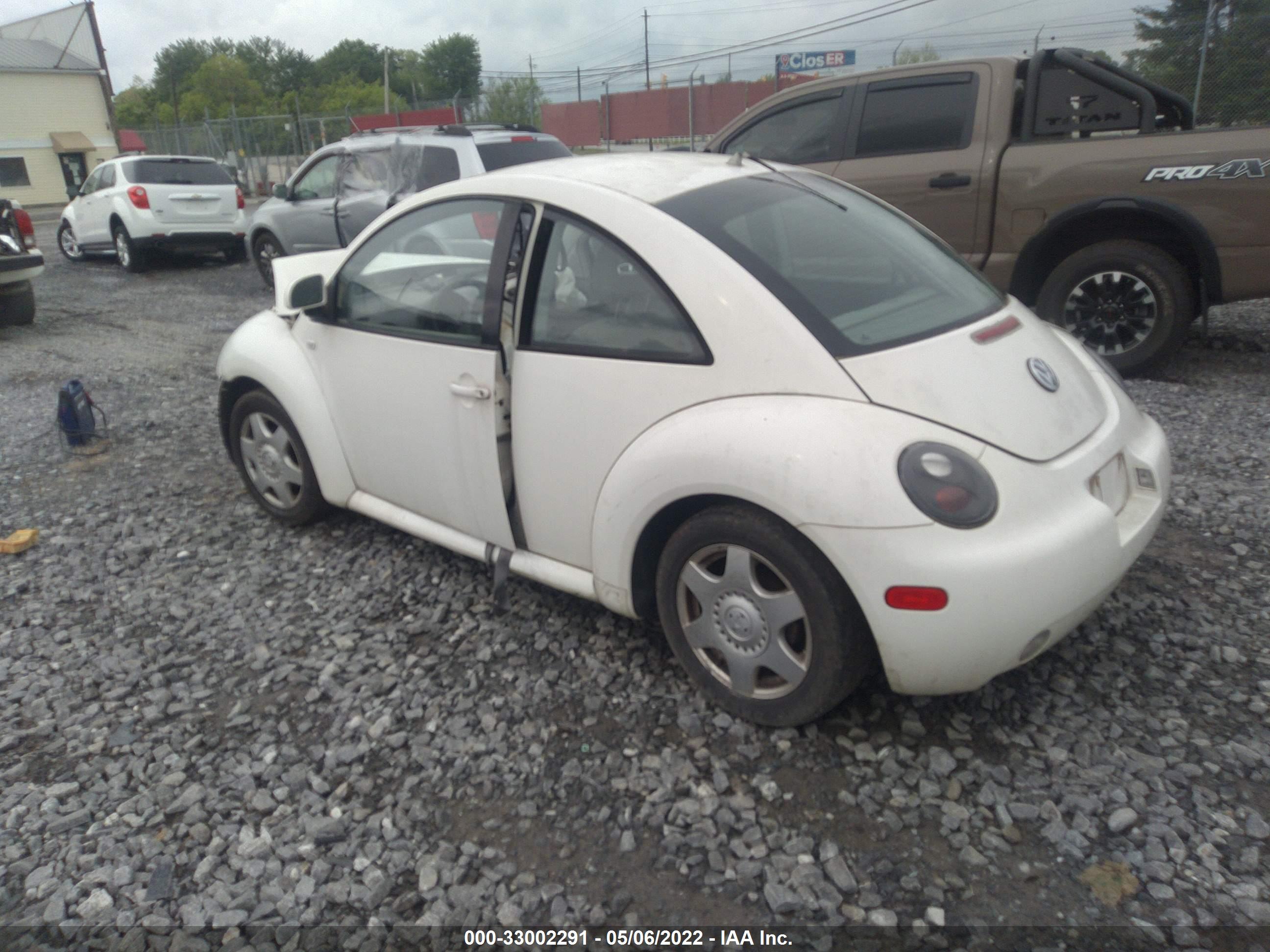 VOLKSWAGEN NEW image 3