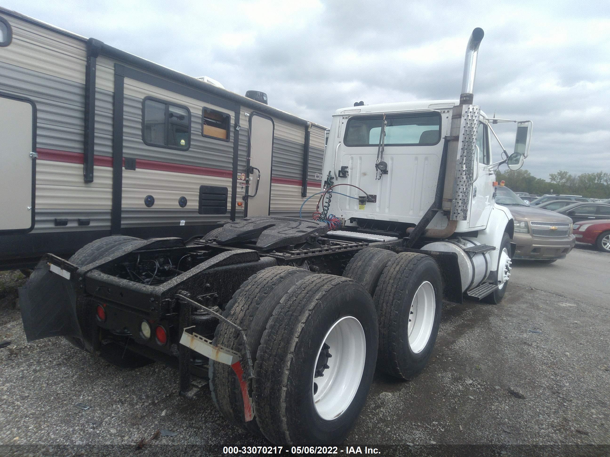 INTERNATIONAL 8000 image 4