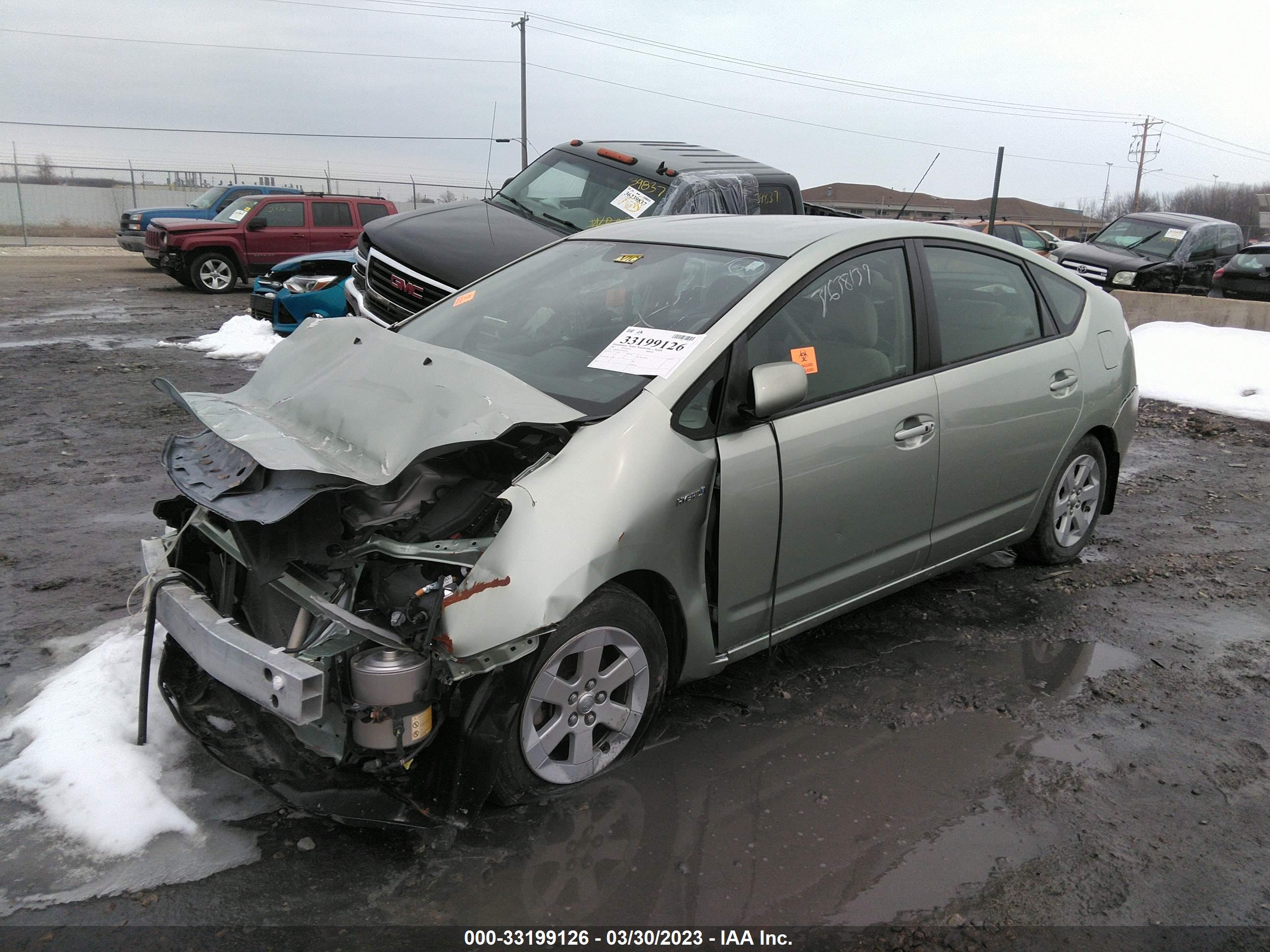 TOYOTA PRIUS image 2