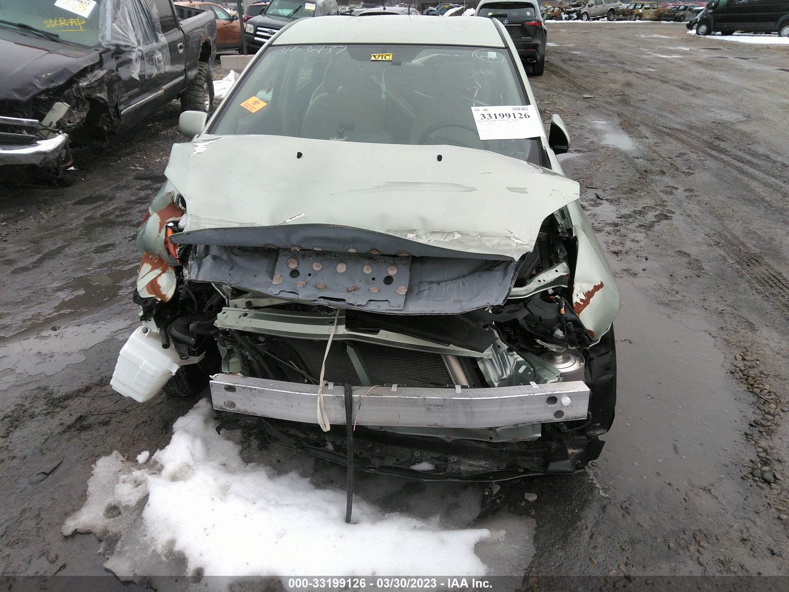 TOYOTA PRIUS image 6