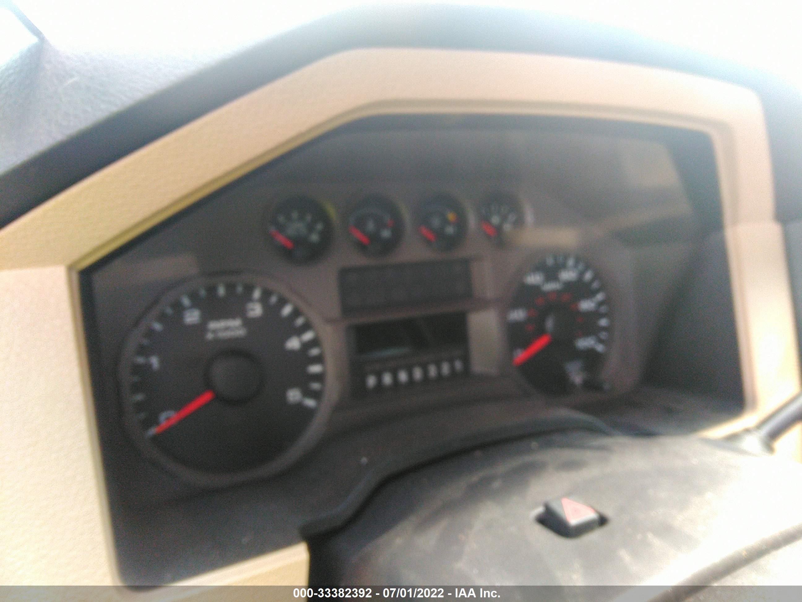 FORD F-250 image 7
