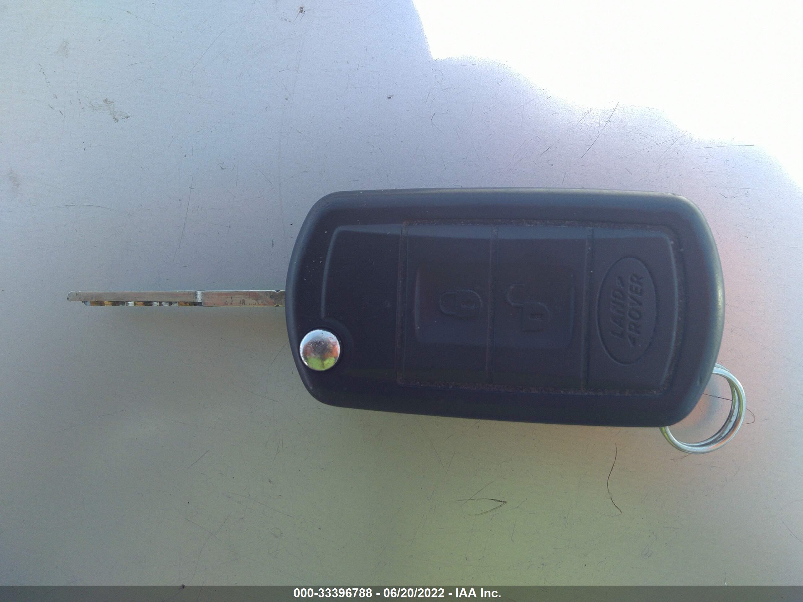 LAND ROVER image 11