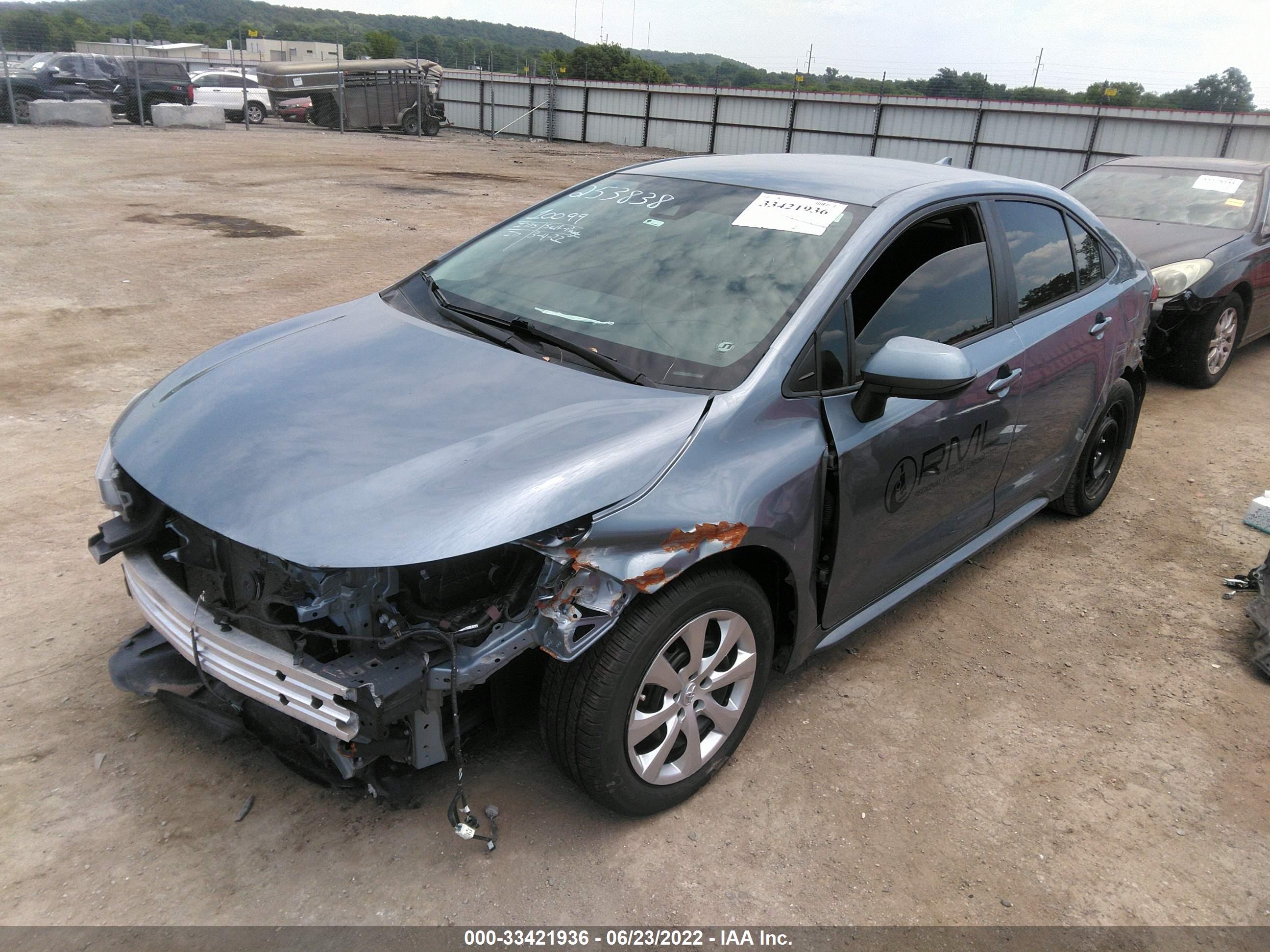 TOYOTA COROLLA image 2