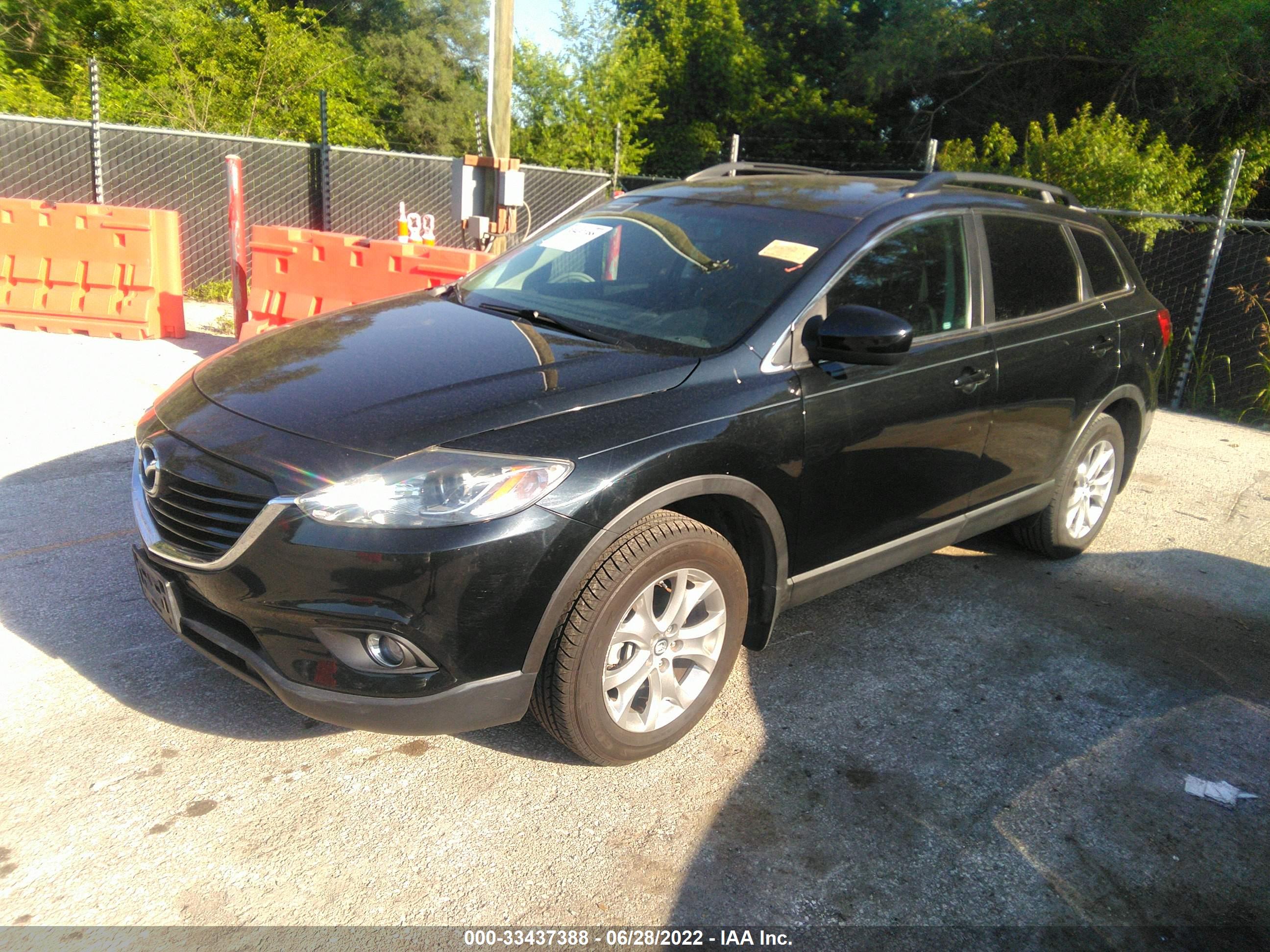 MAZDA CX-9 image 2