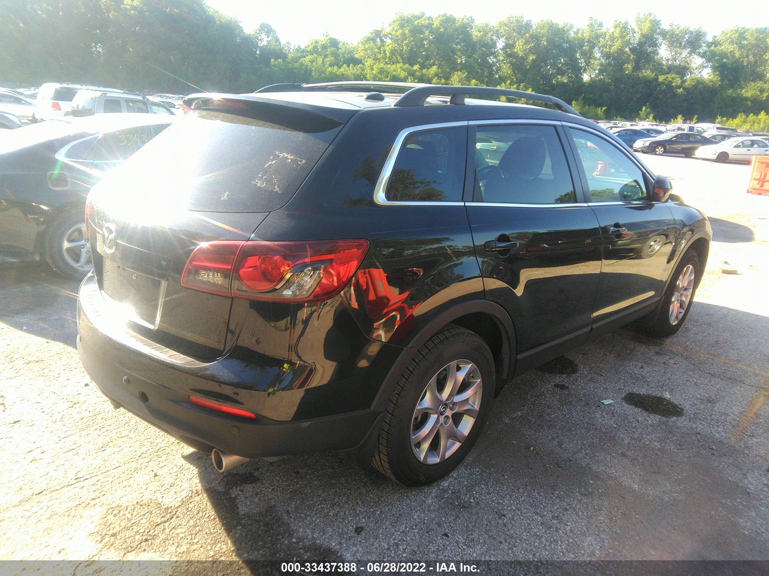 MAZDA CX-9 image 4