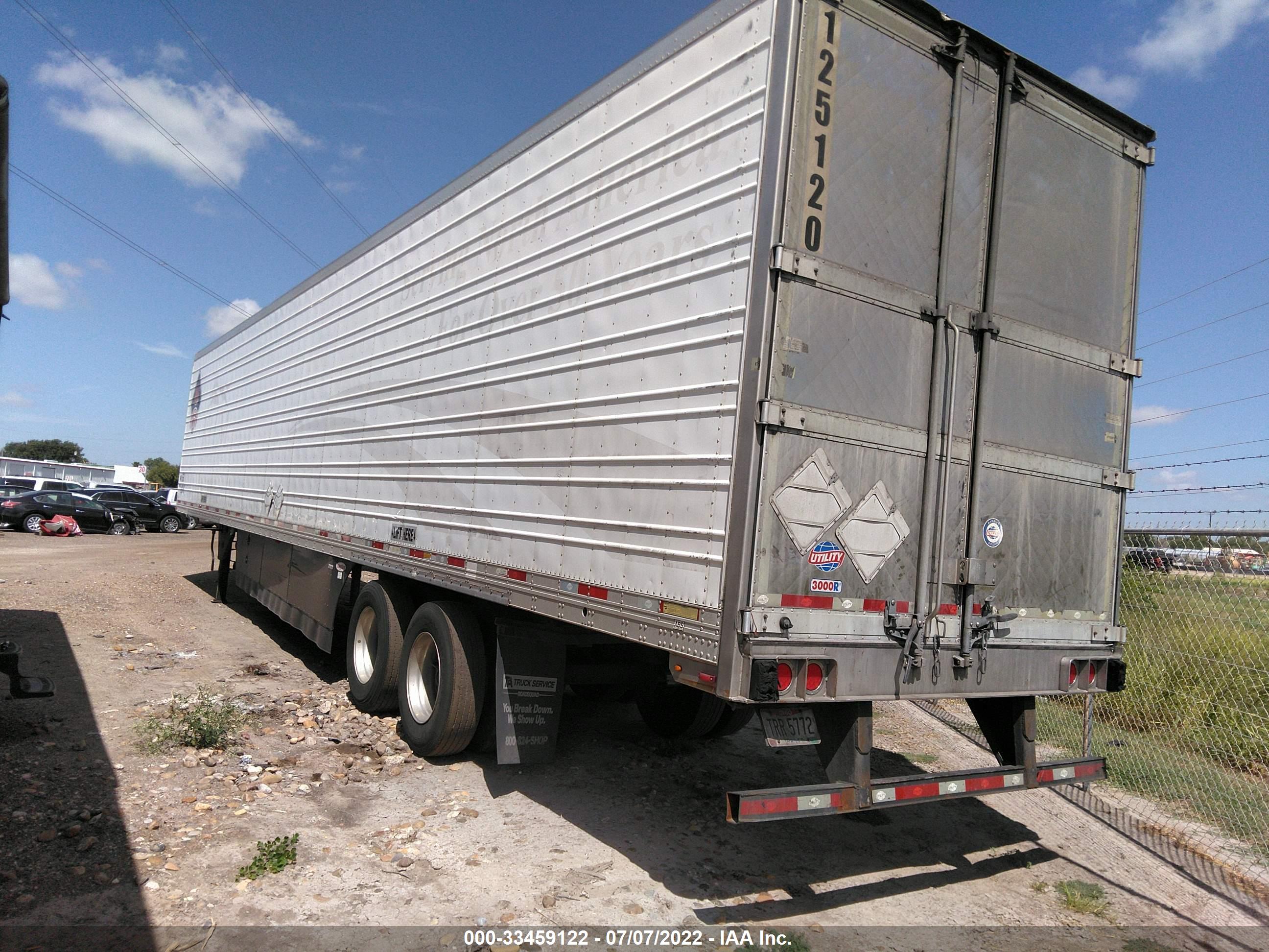 UTILITY TRAILER image 3