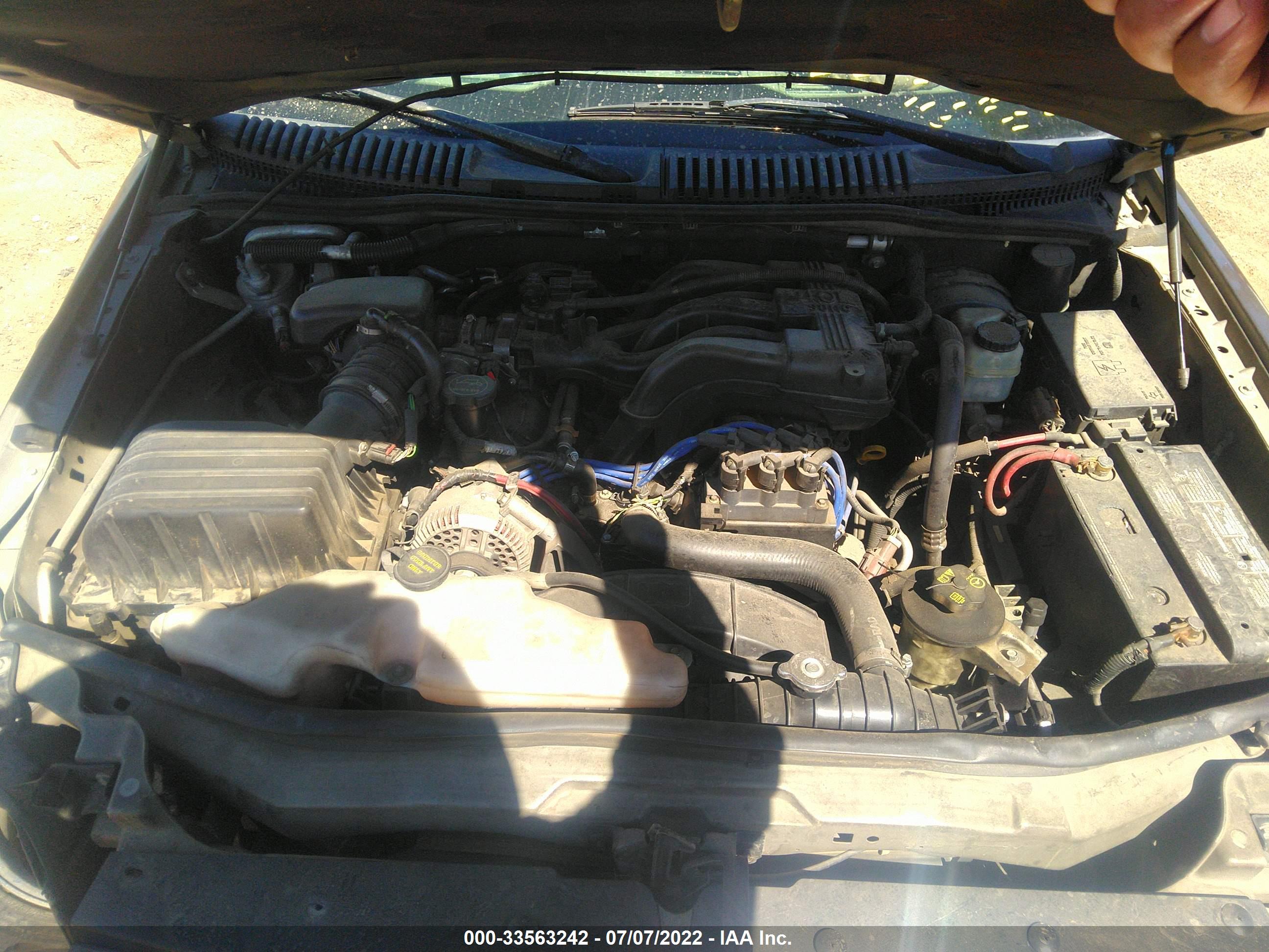 FORD EXPLORER image 10