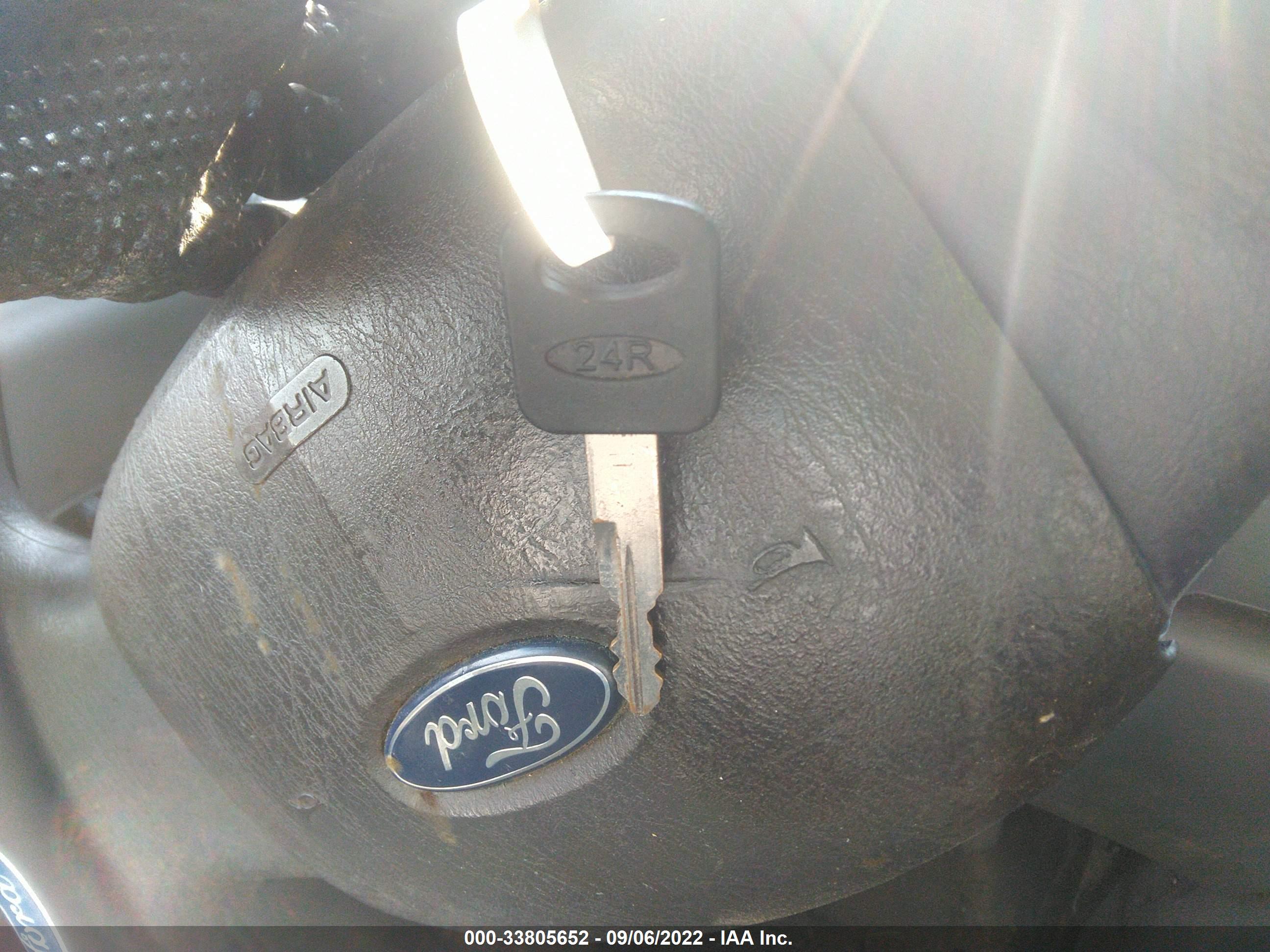 FORD E-250 image 11