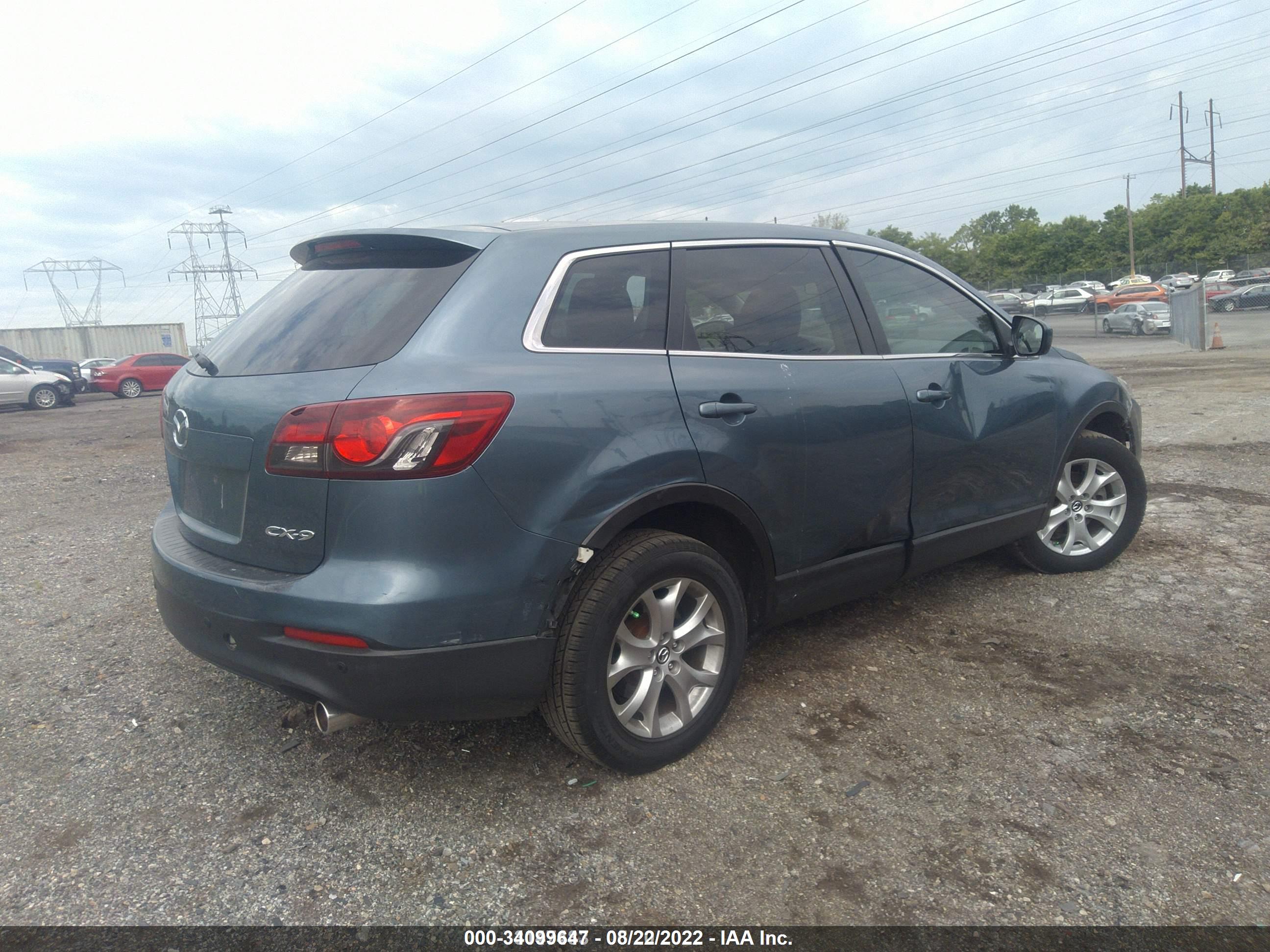 MAZDA CX-9 image 4
