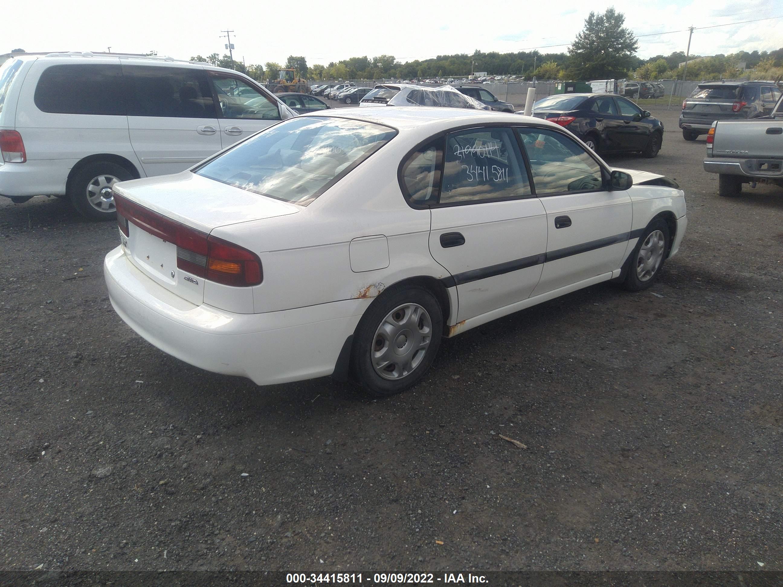 SUBARU LEGACY image 4