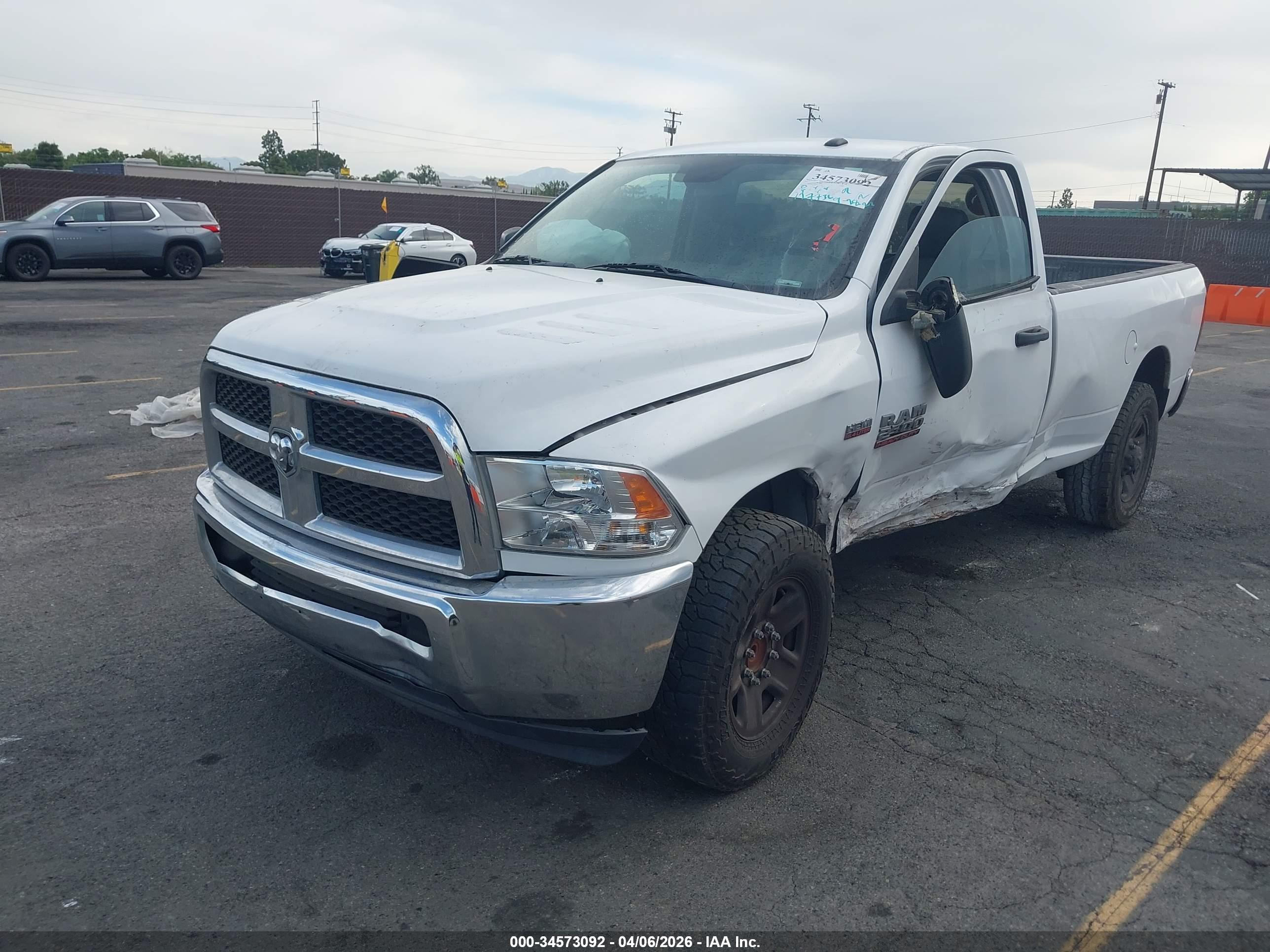 RAM 2500 image 2