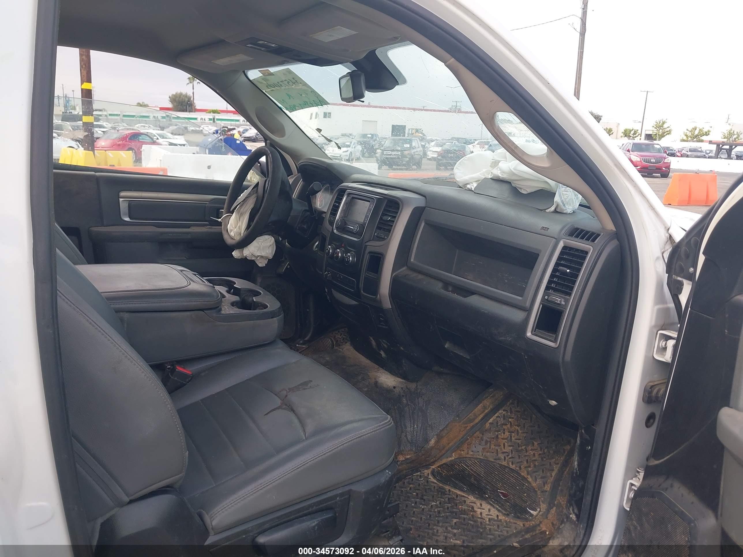 RAM 2500 image 5