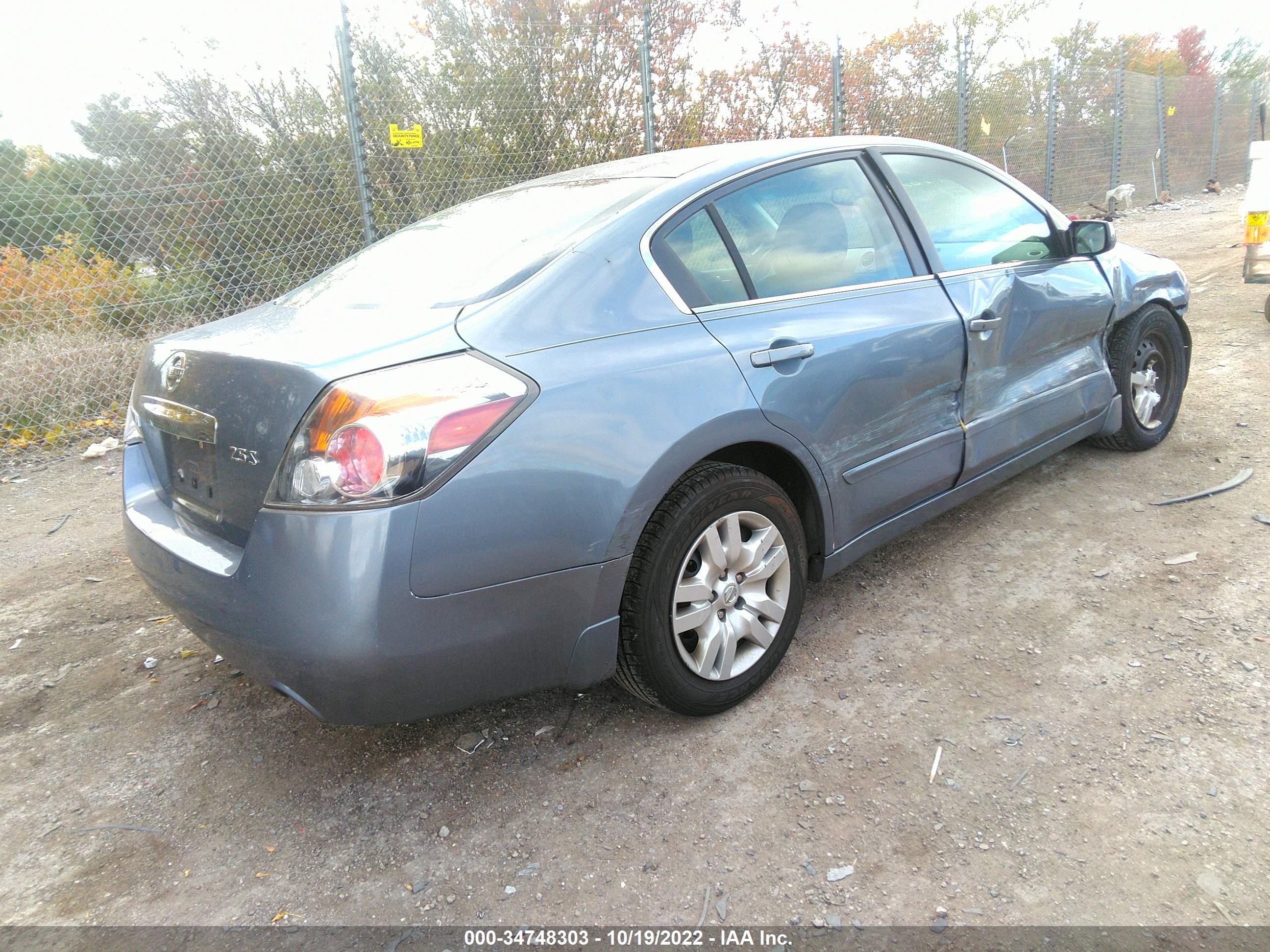 NISSAN ALTIMA image 4