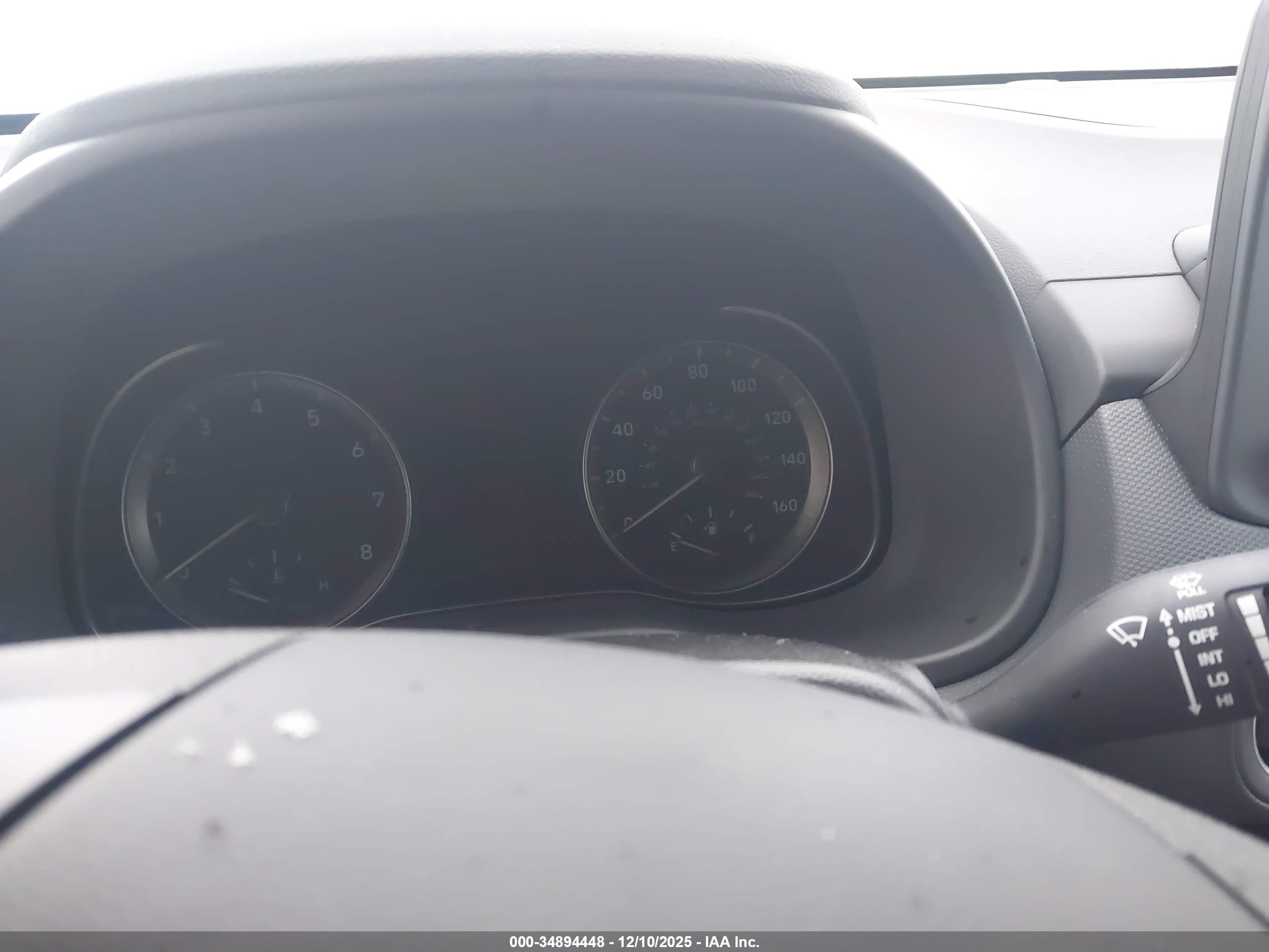 HYUNDAI KONA image 7