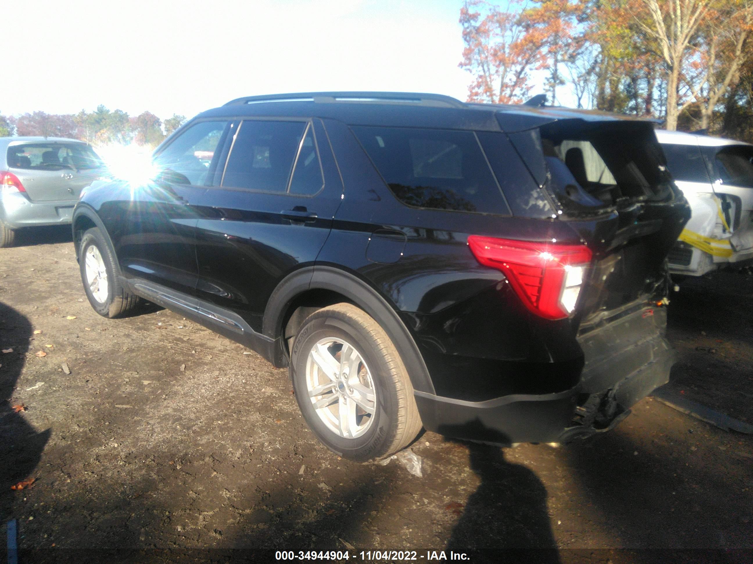 FORD EXPLORER image 3