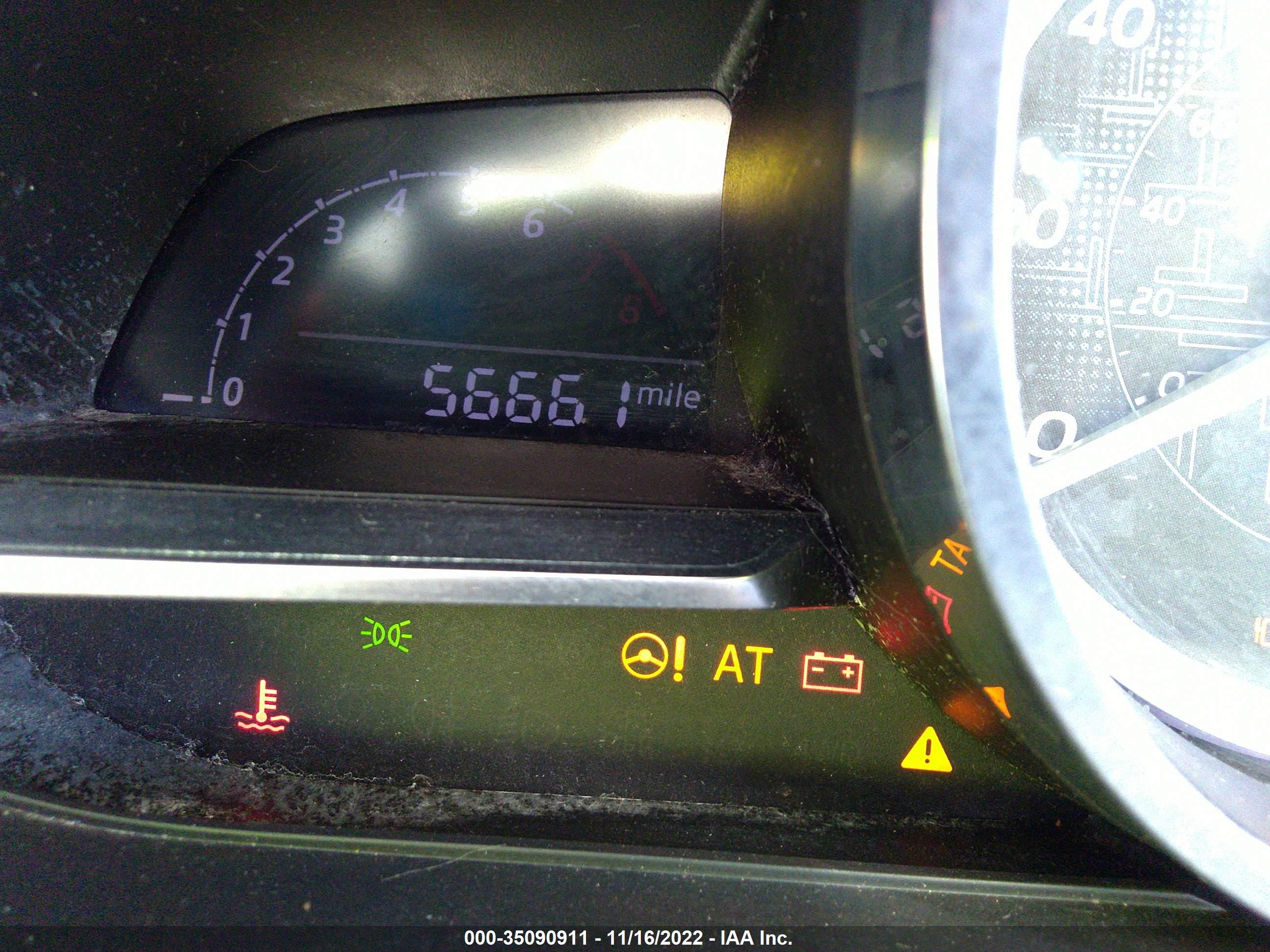 TOYOTA YARIS image 7