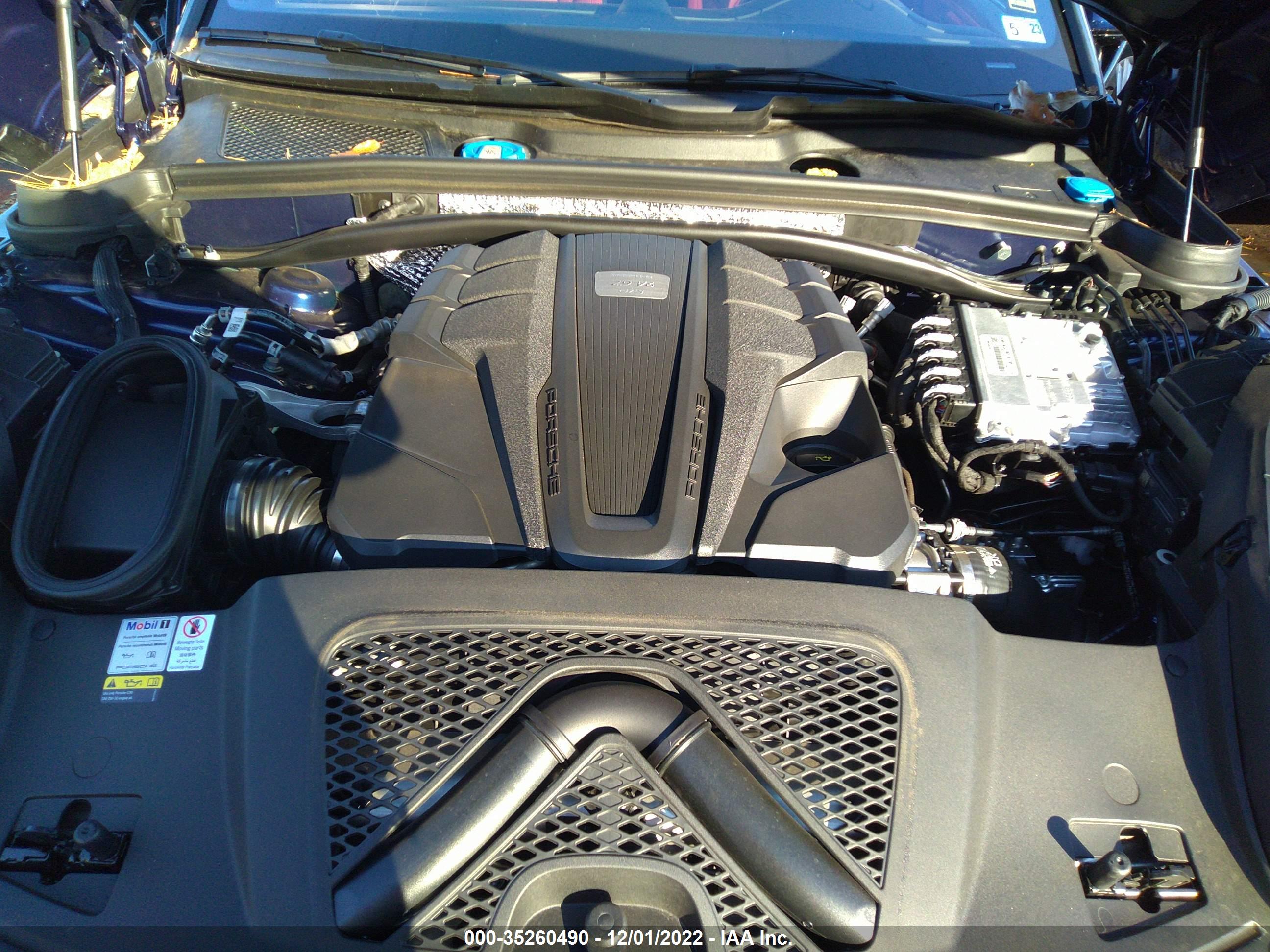 PORSCHE MACAN image 10