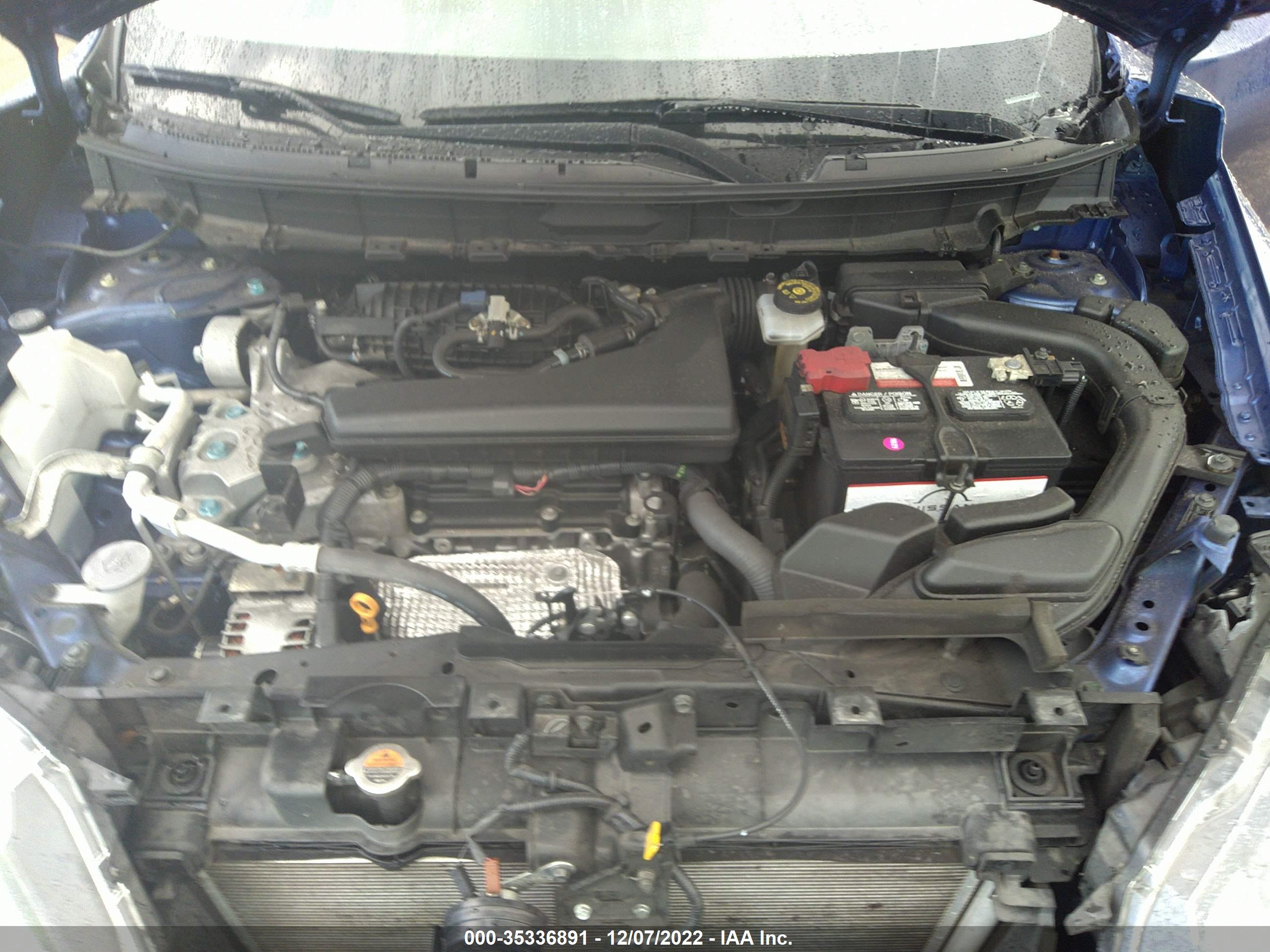 NISSAN ROGUE image 10