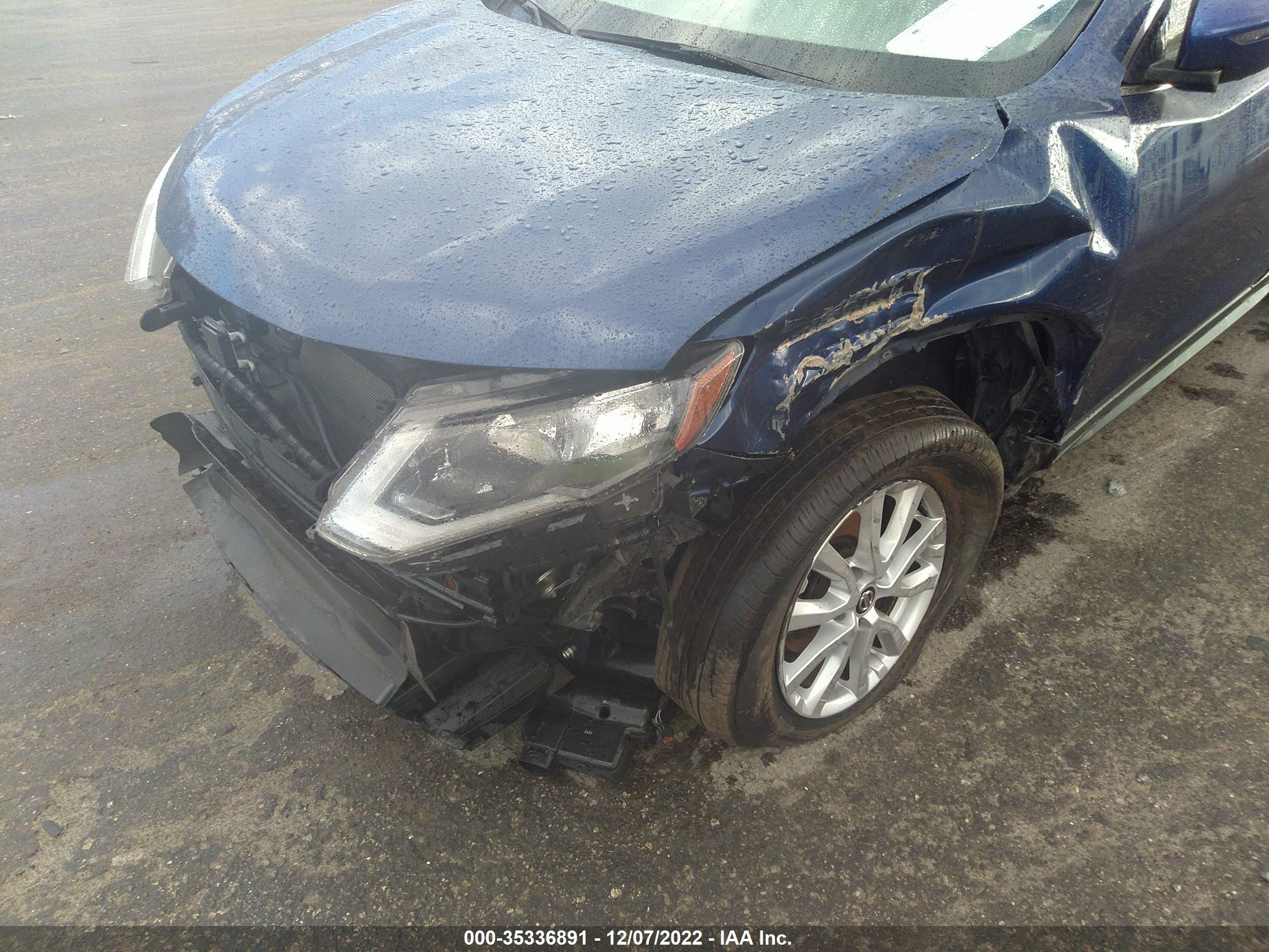 NISSAN ROGUE image 6