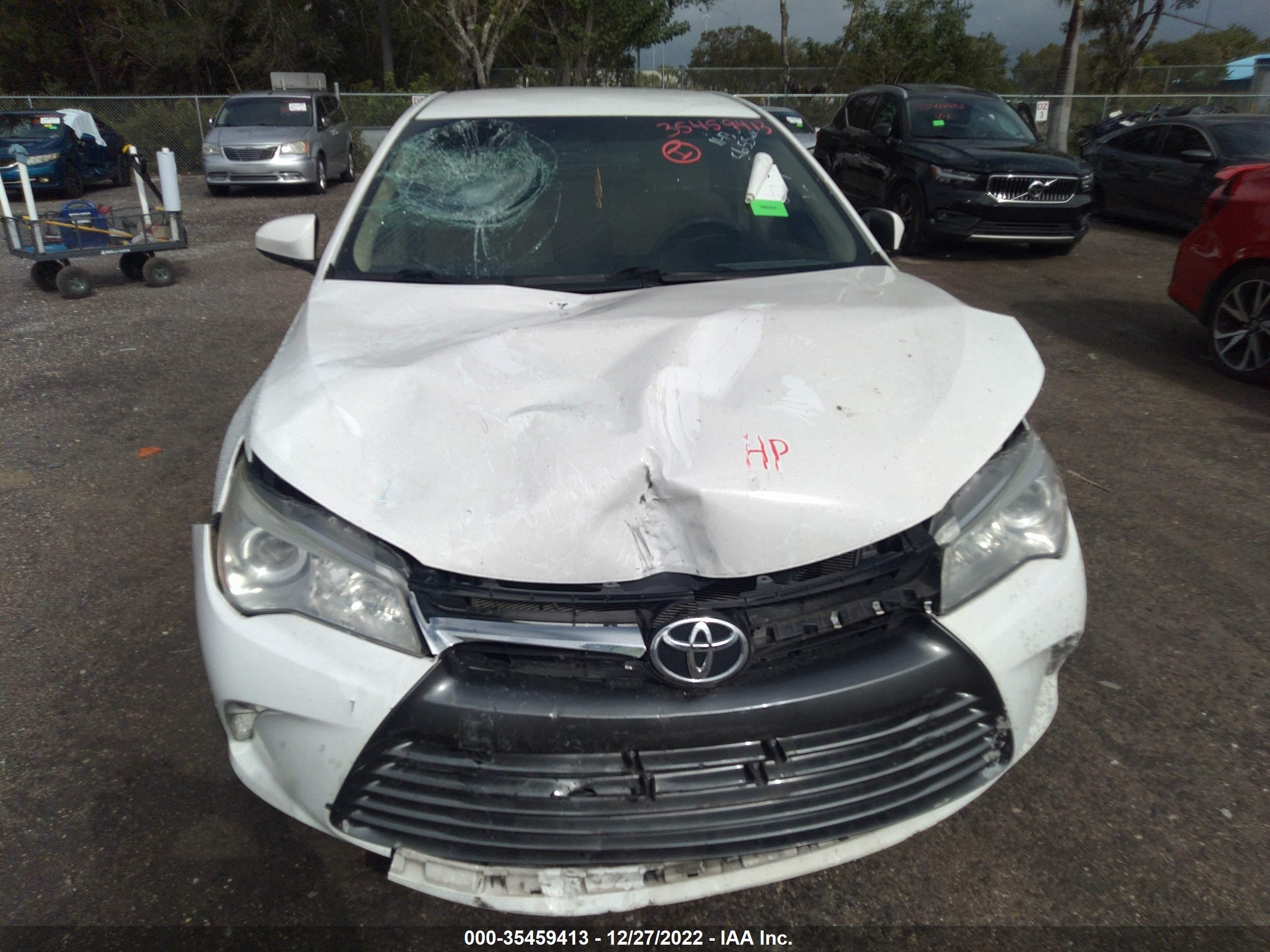TOYOTA CAMRY image 6
