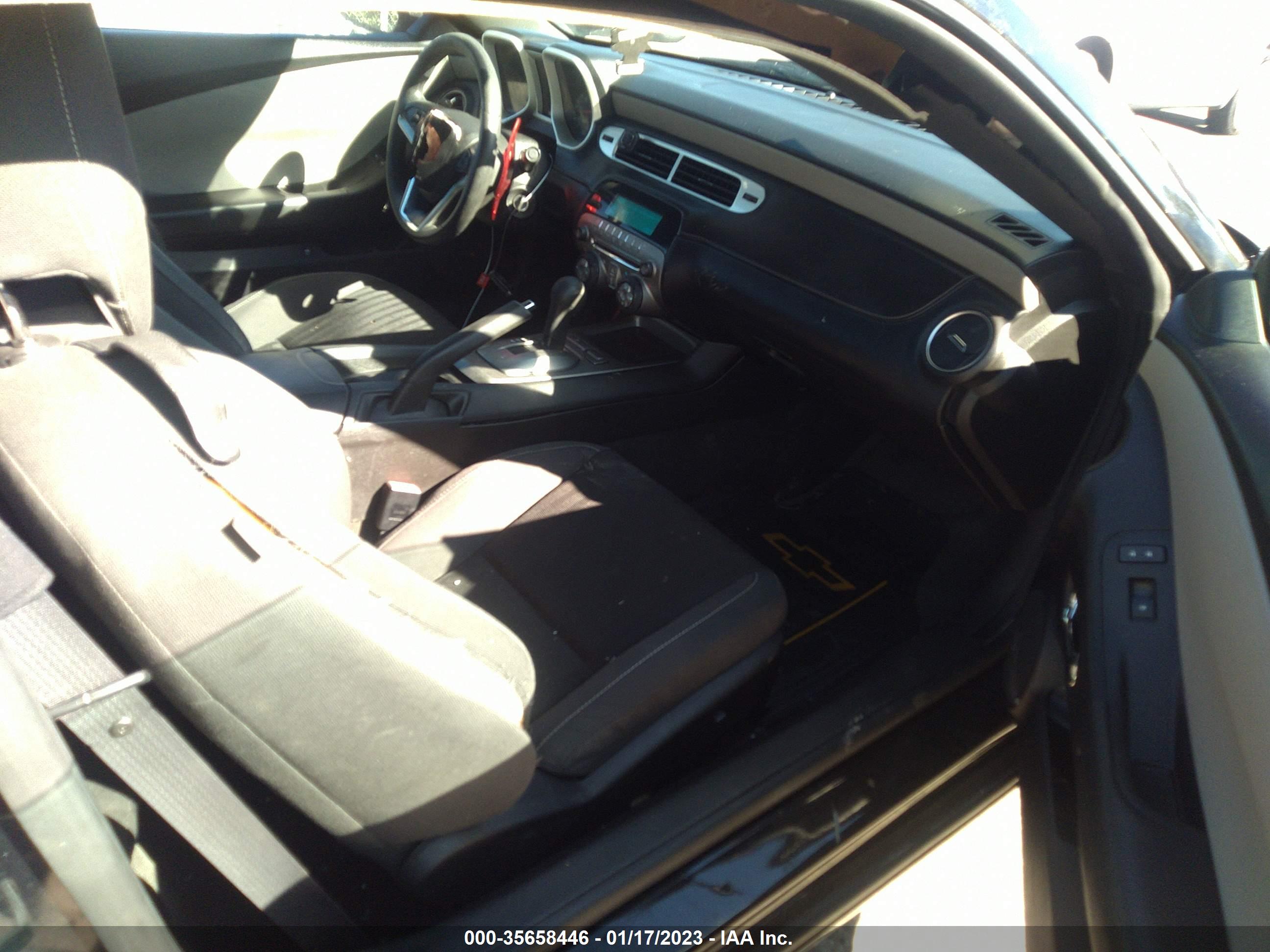 CHEVROLET CAMARO image 5