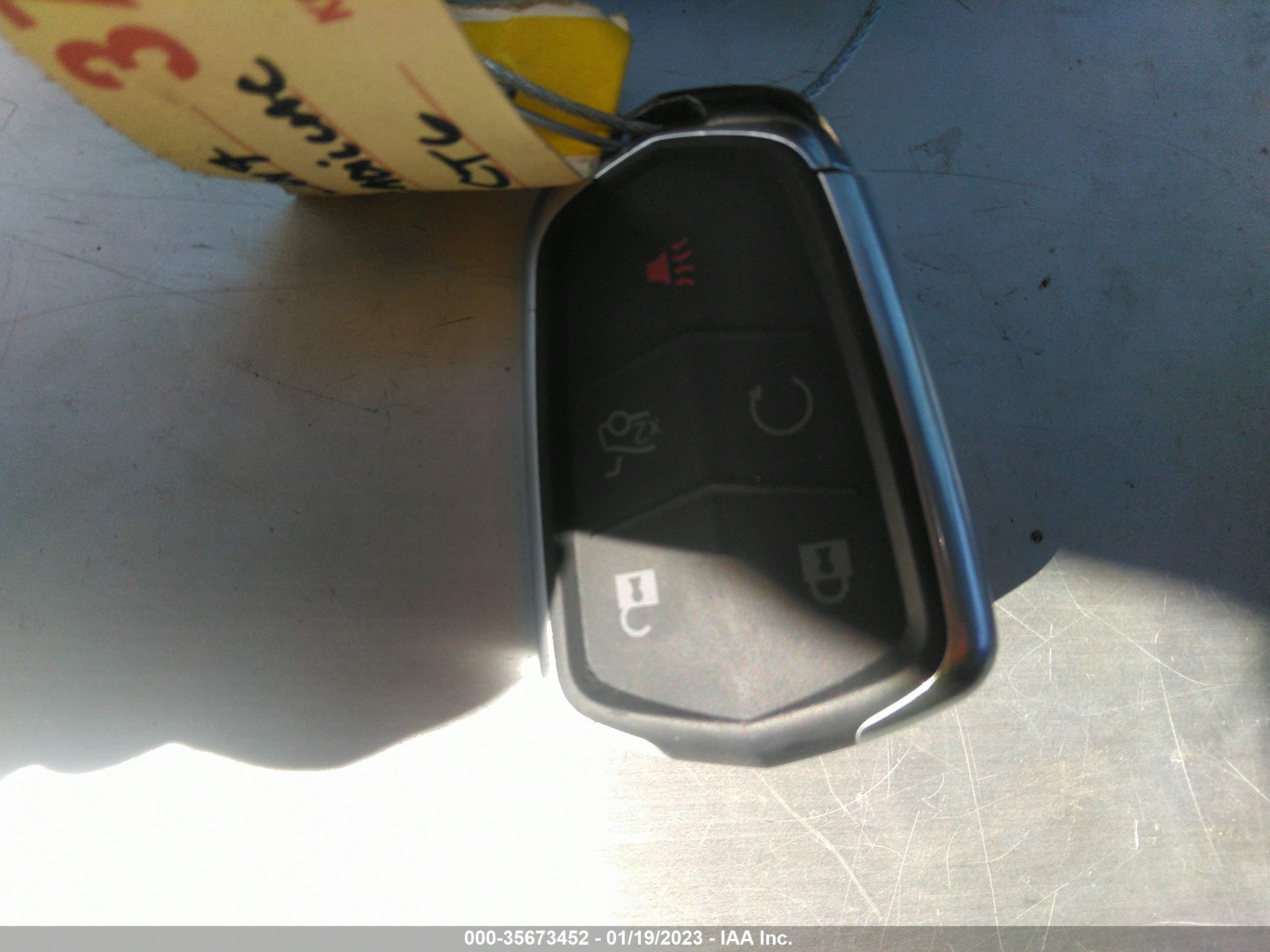 CADILLAC CT6 image 11