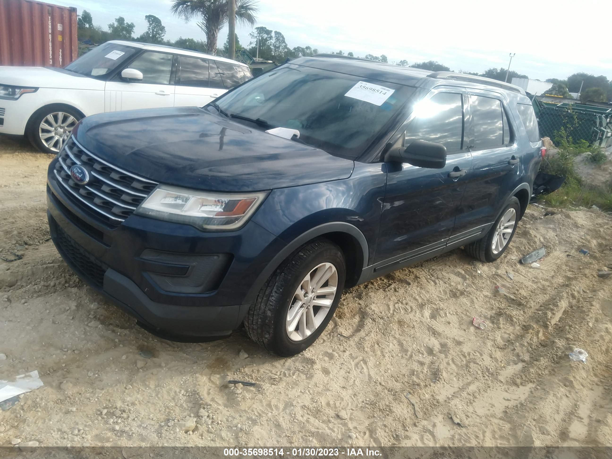 FORD EXPLORER image 2