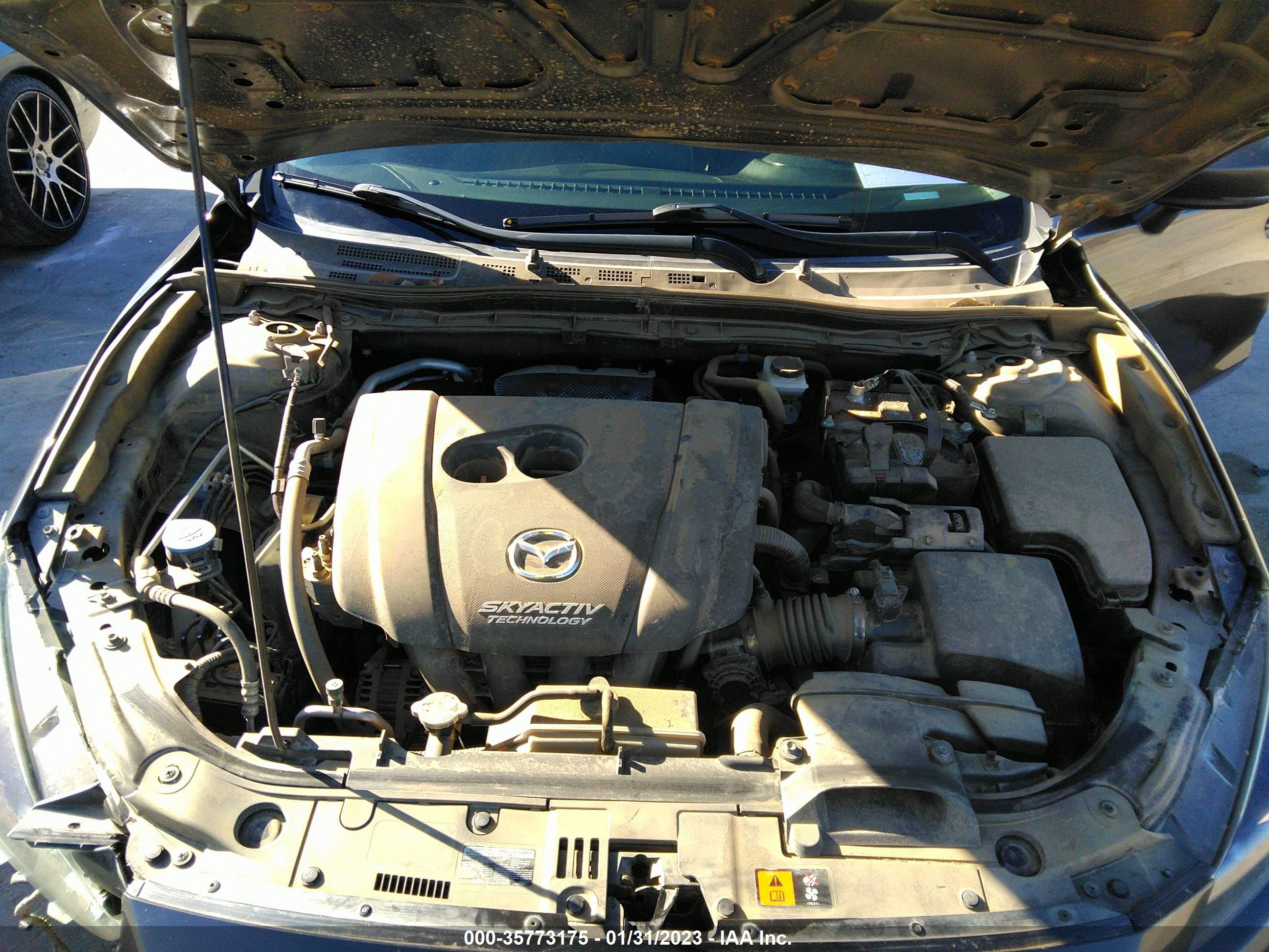 MAZDA MAZDA3 image 10