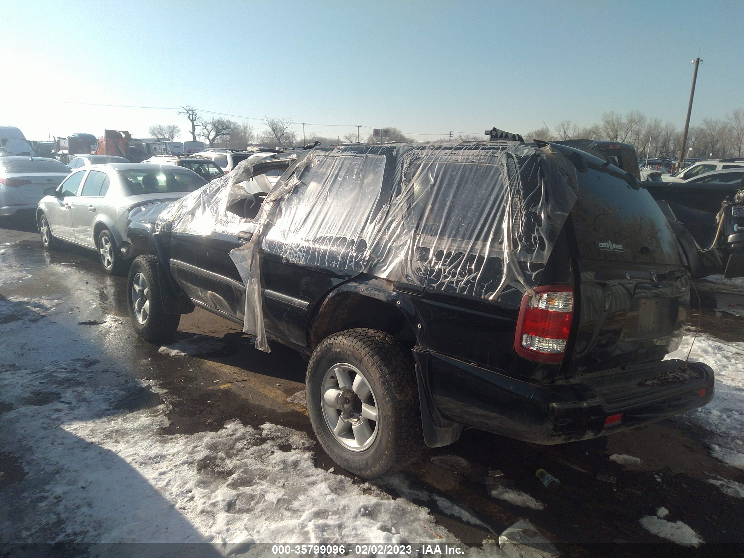 NISSAN PATHFINDER image 3