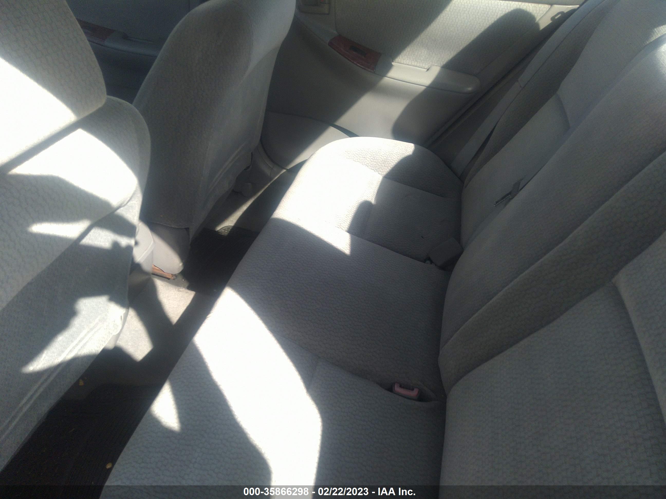 TOYOTA COROLLA image 8