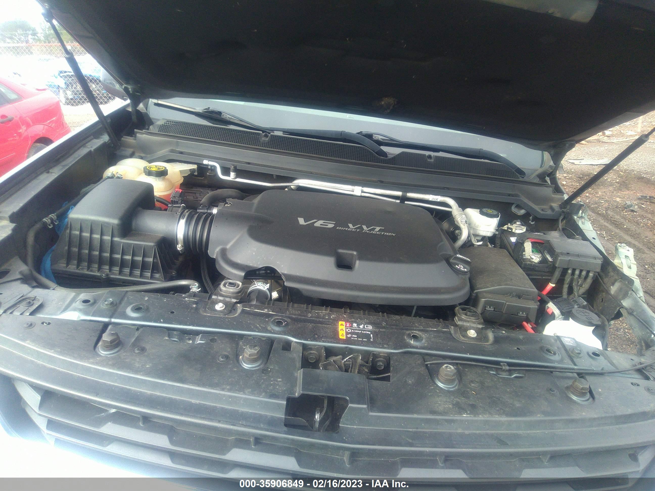 CHEVROLET COLORADO image 10