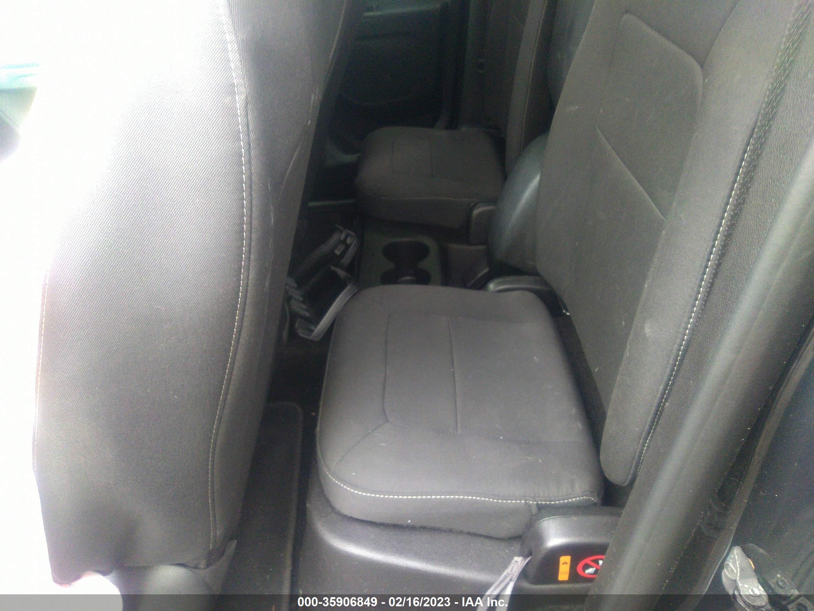 CHEVROLET COLORADO image 8