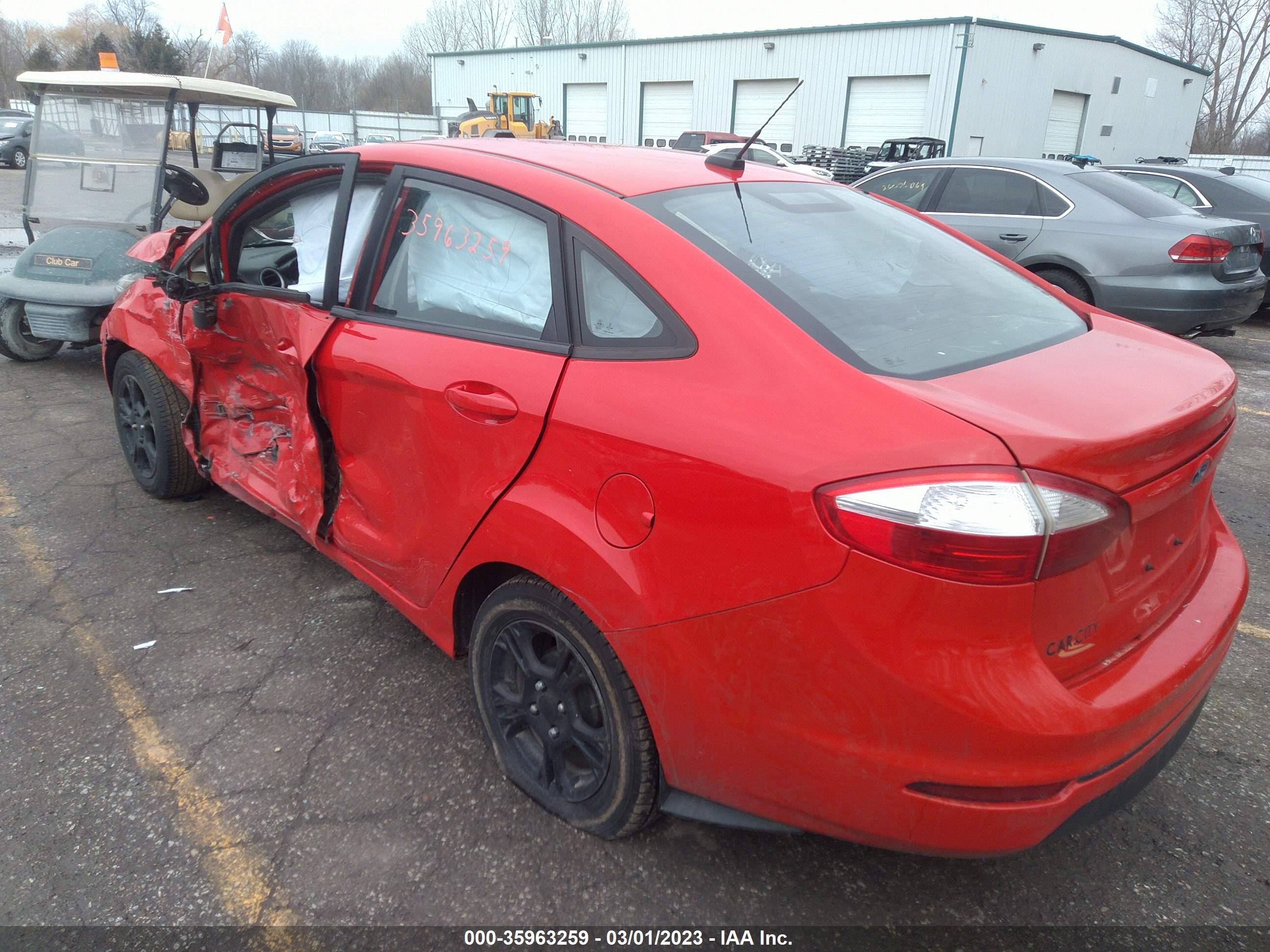 FORD FIESTA image 3