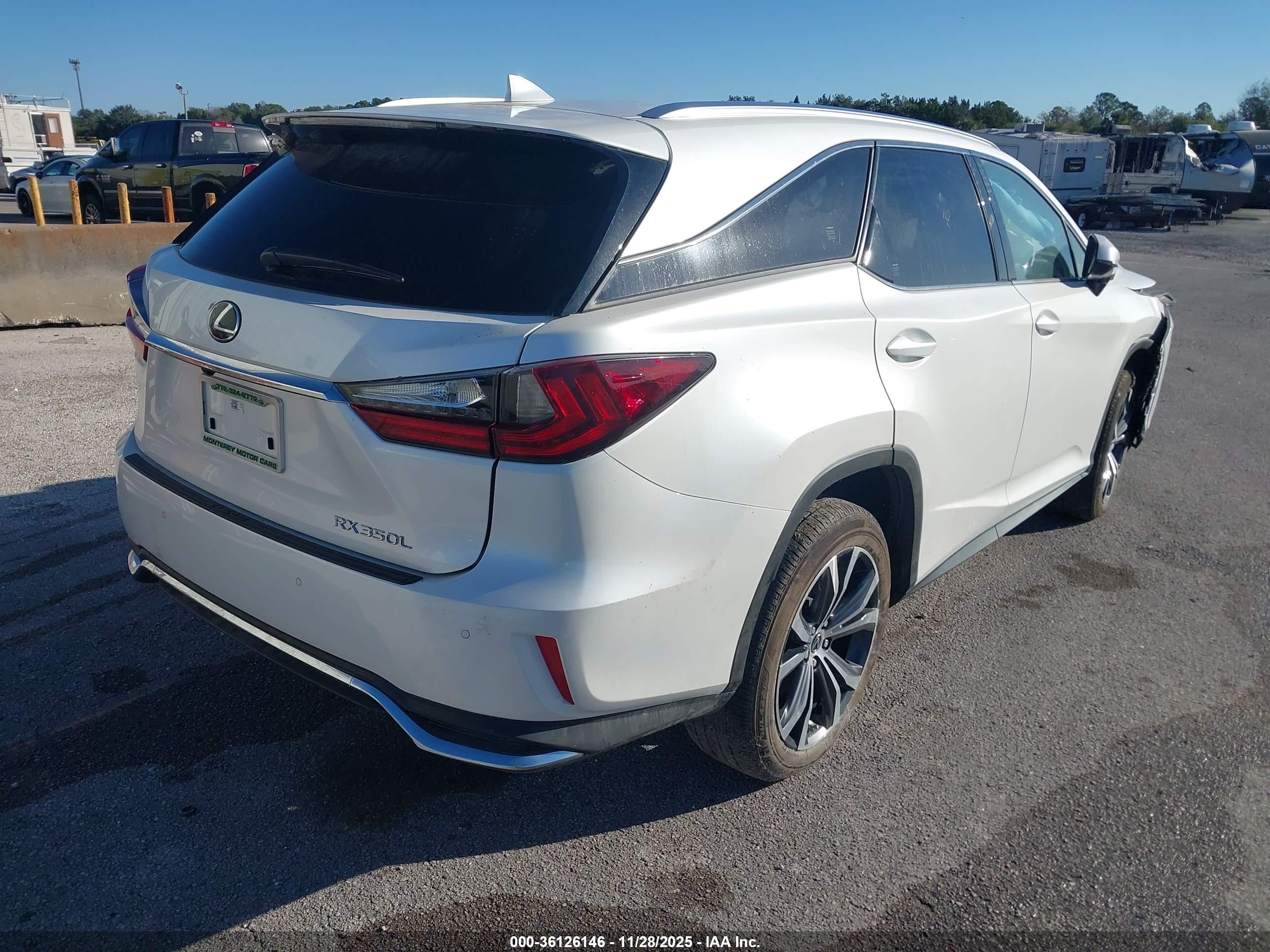 LEXUS RX image 4